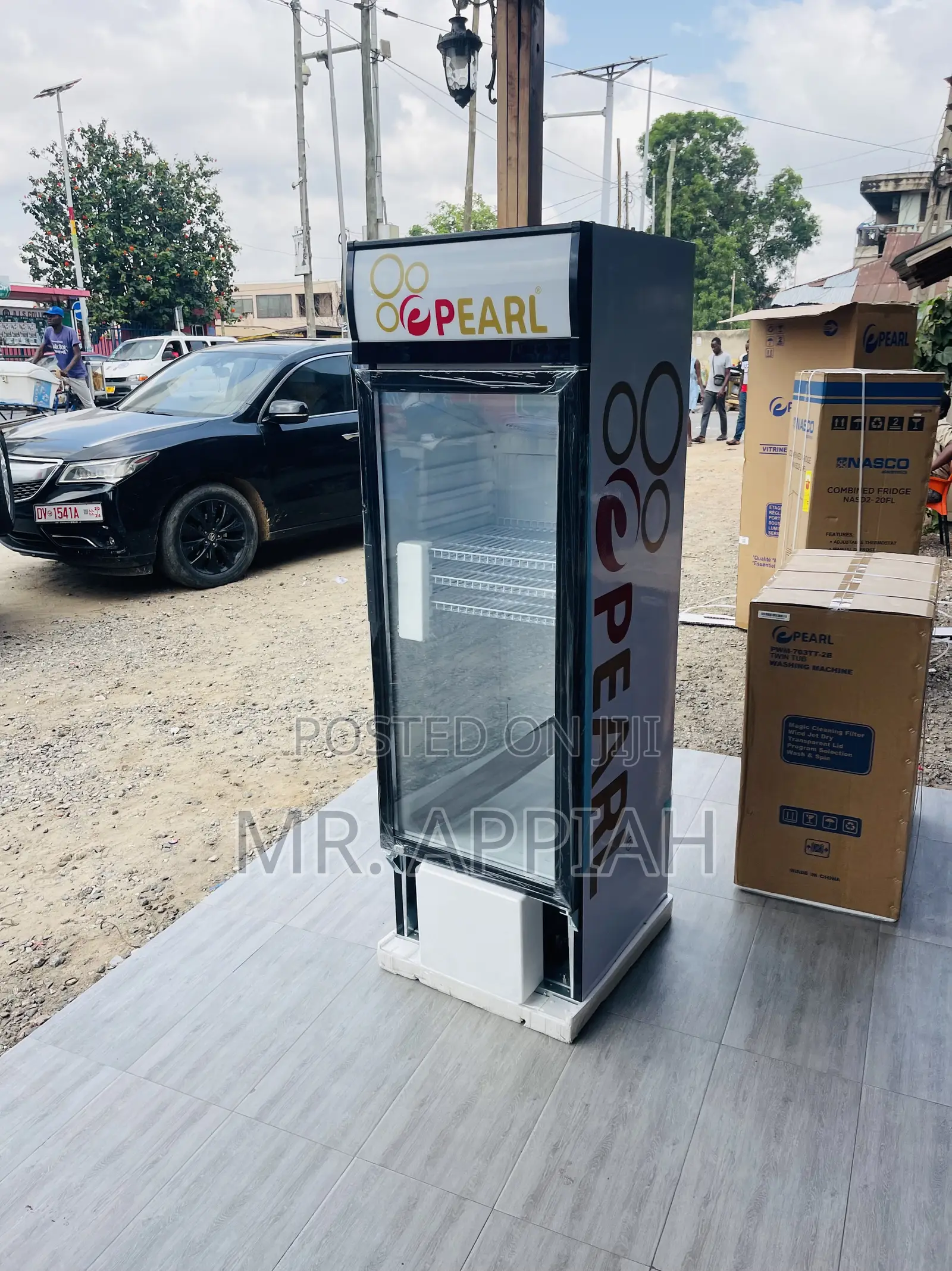 Order Classic Pearl PVC-316-2b Single Door Display Fridge.