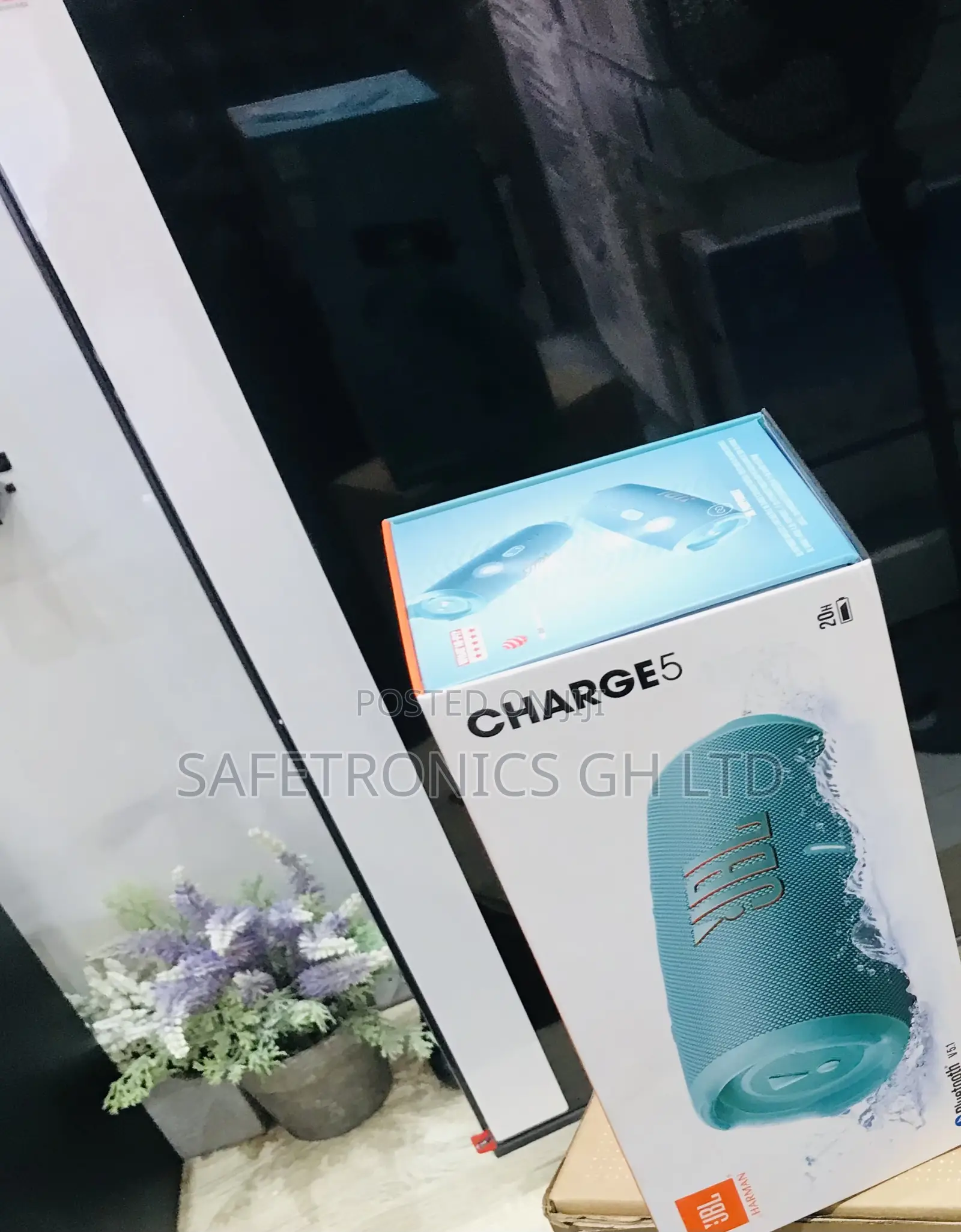 Essential Green Bluetooth JBL Charge 5 Speakers