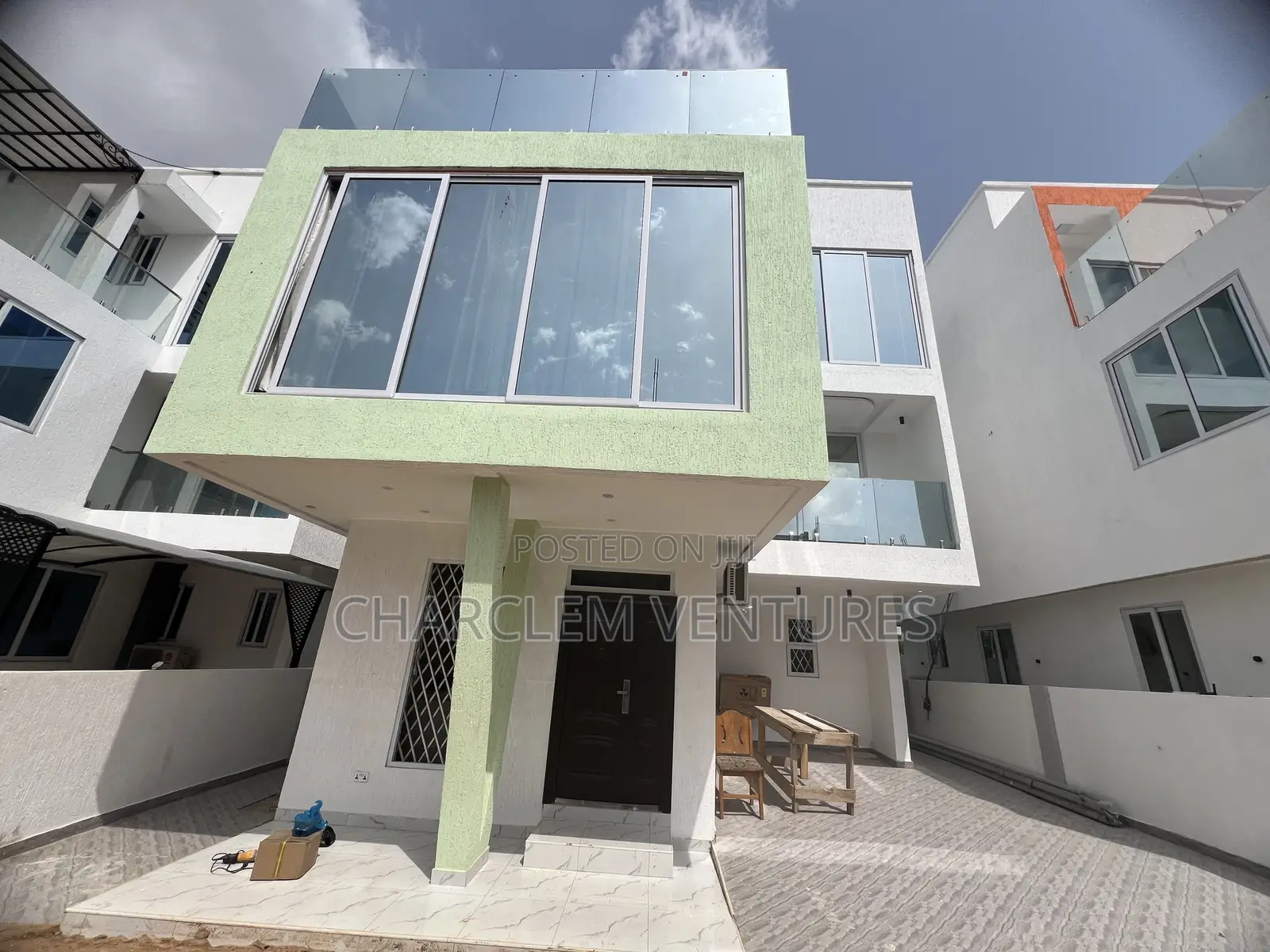 3bdrm House in Charclem Ventures, East Legon for sale