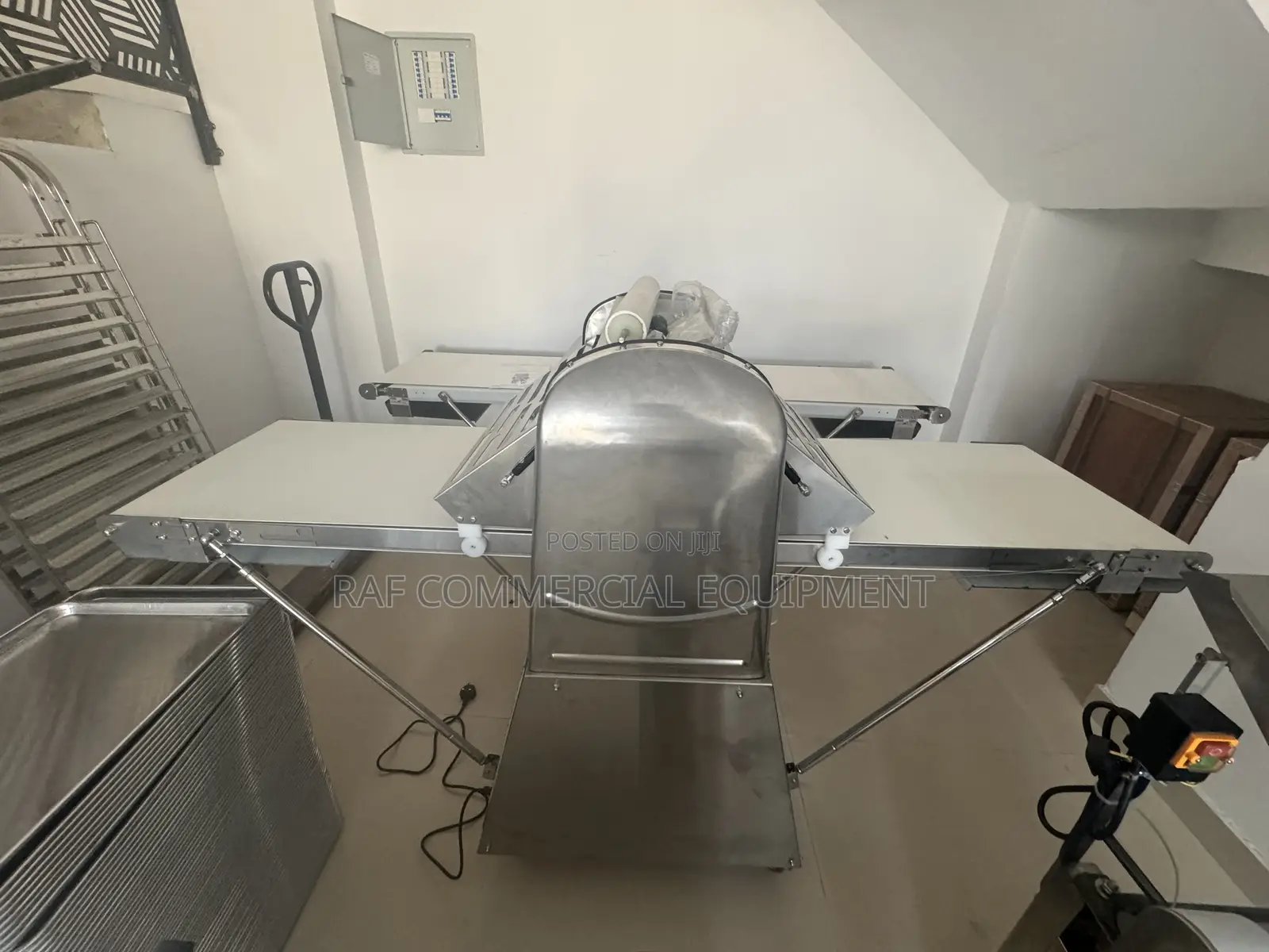 Standing Commercial Dough Sheeter