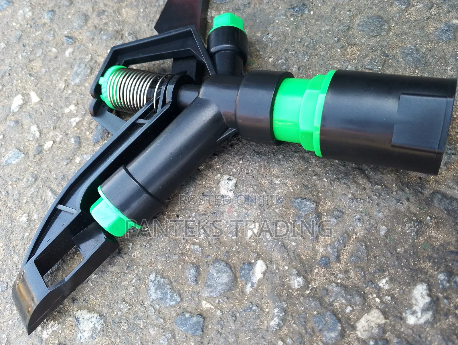 2N Water Sprinkler 1" Inlet