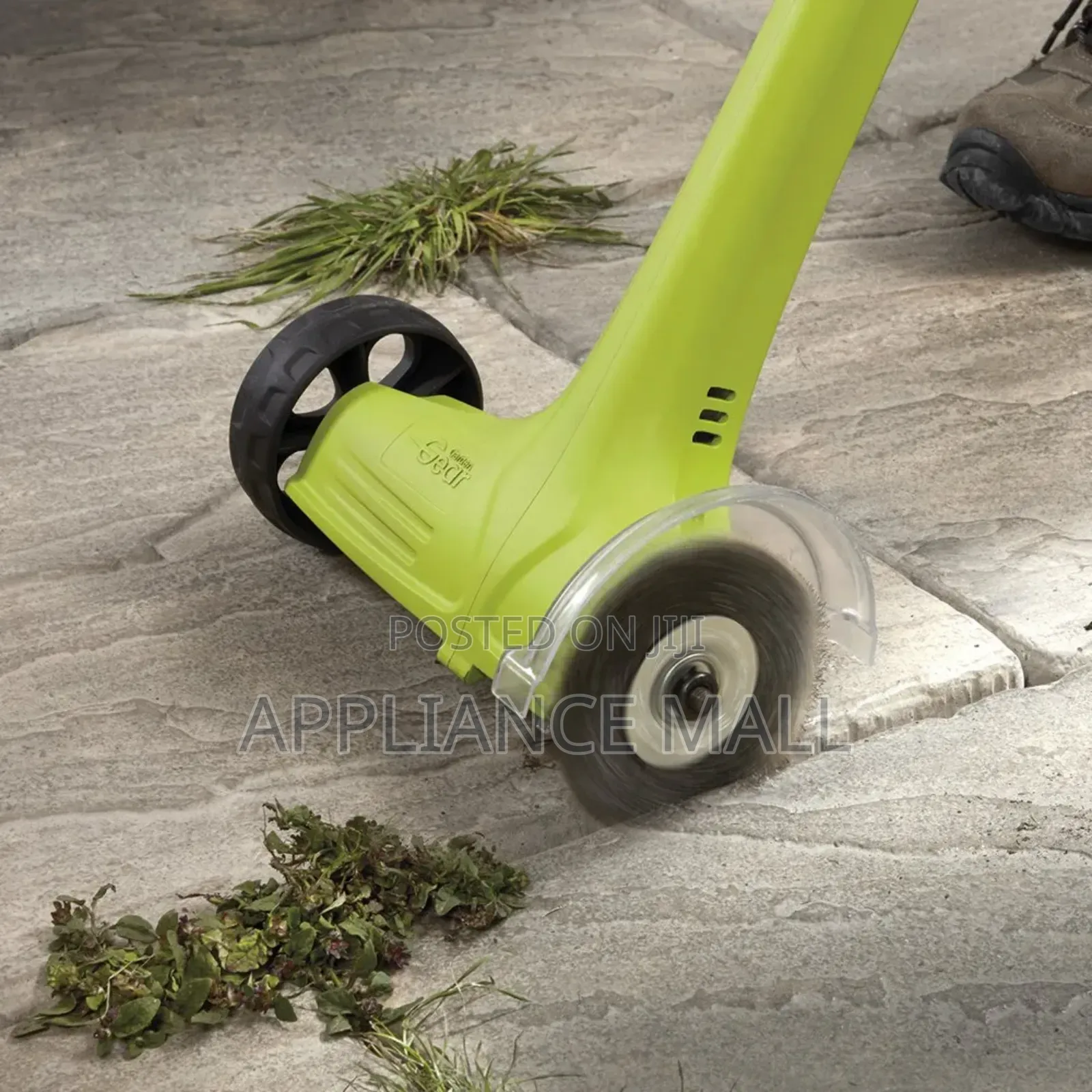 Patio Weed Sweeper (Pavement Weed Cutter)