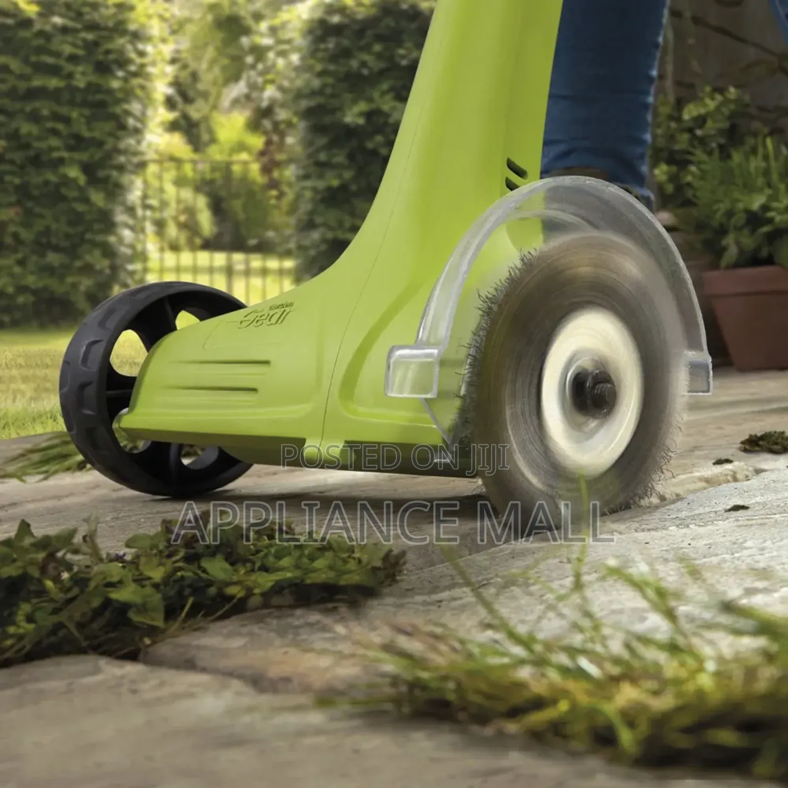 Patio Weed Sweeper (Pavement Weed Cutter)
