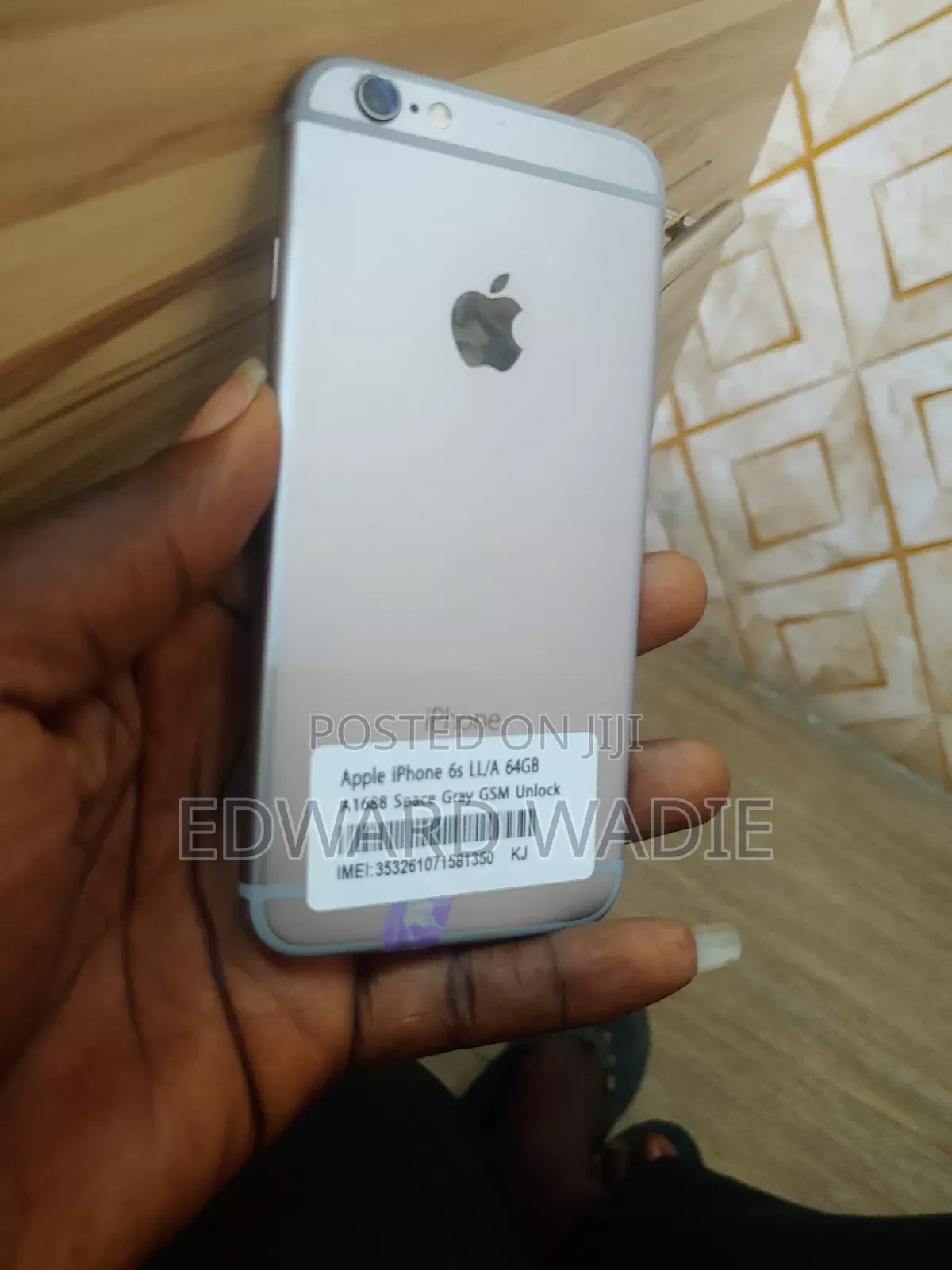 Apple iPhone 6s 64 GB Gray