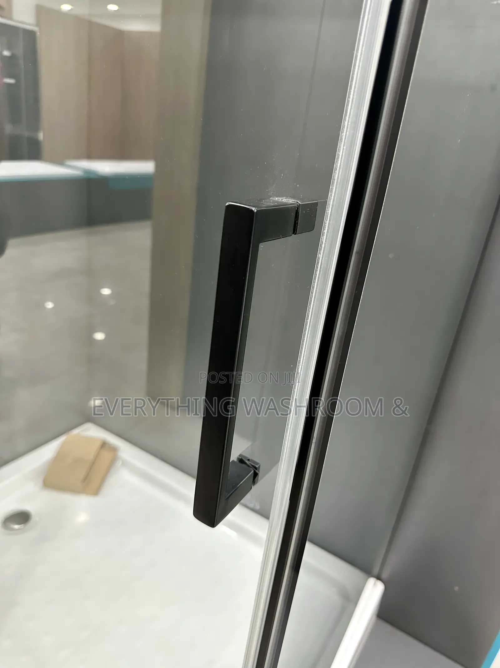 Shower Cubicle_black Frame Shower Enclosure