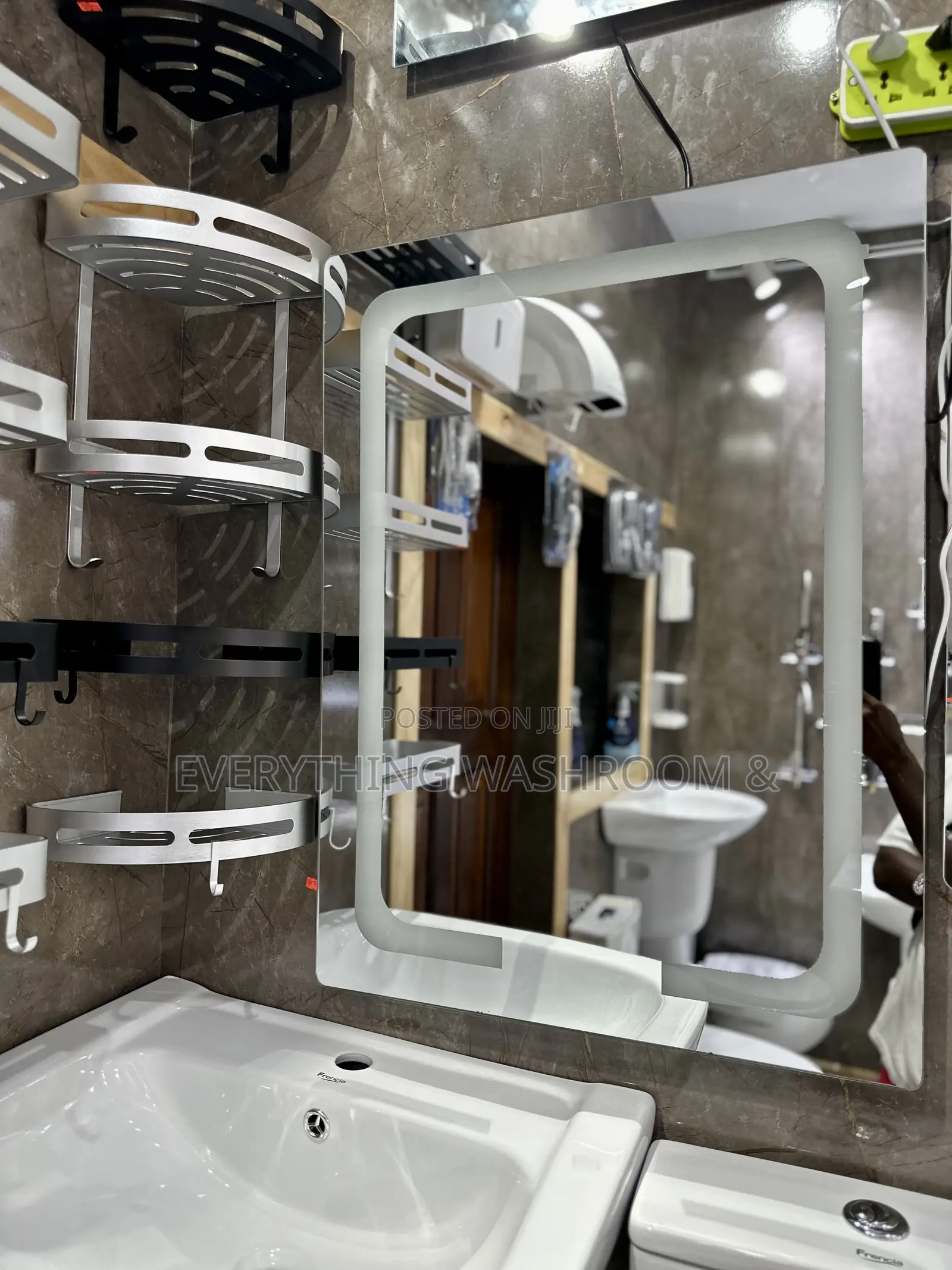 Two Colored Mirror_ LED Mirror_vertical Mirror_vanity Mirror