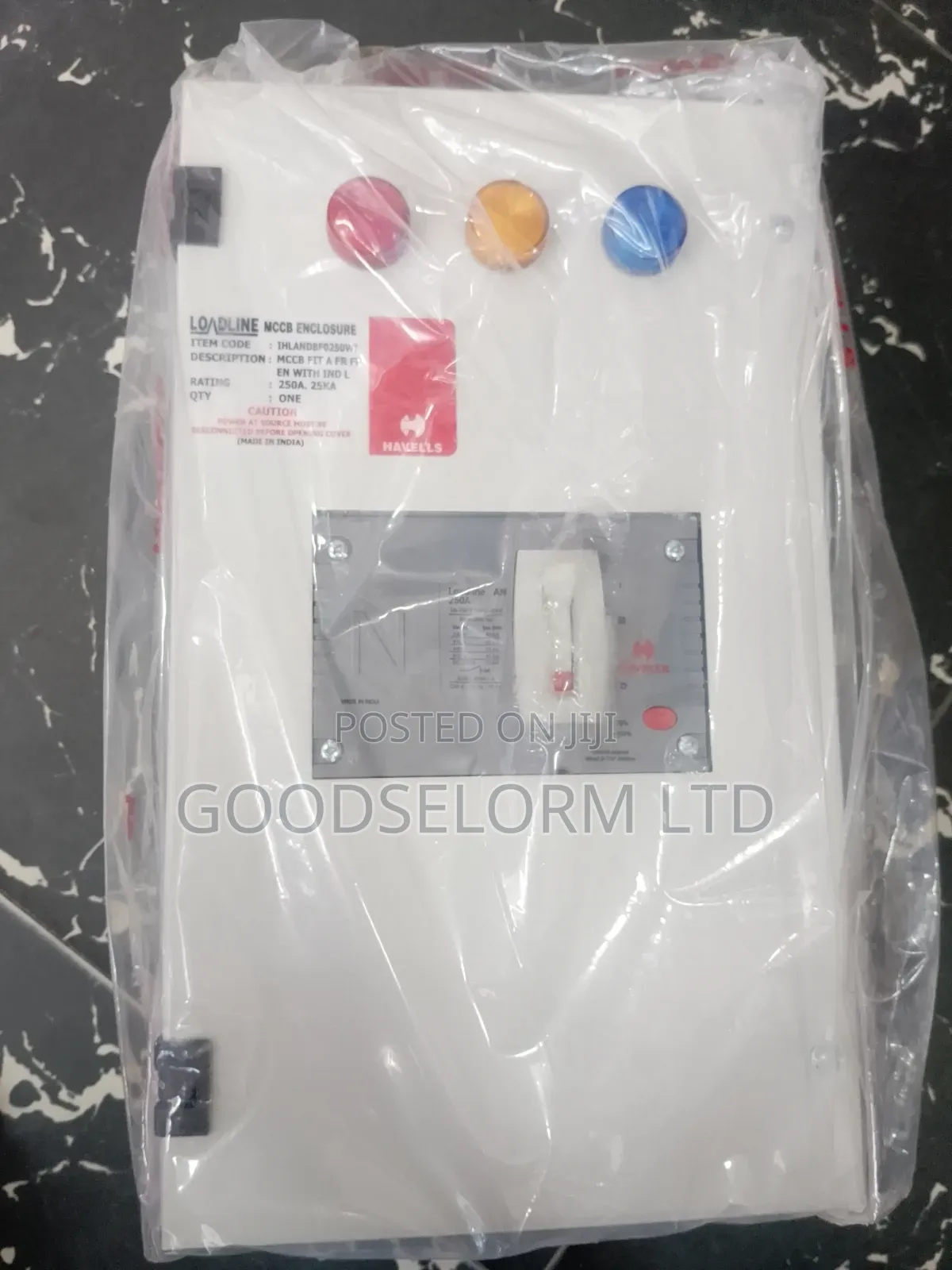 4pole McCb With Cover