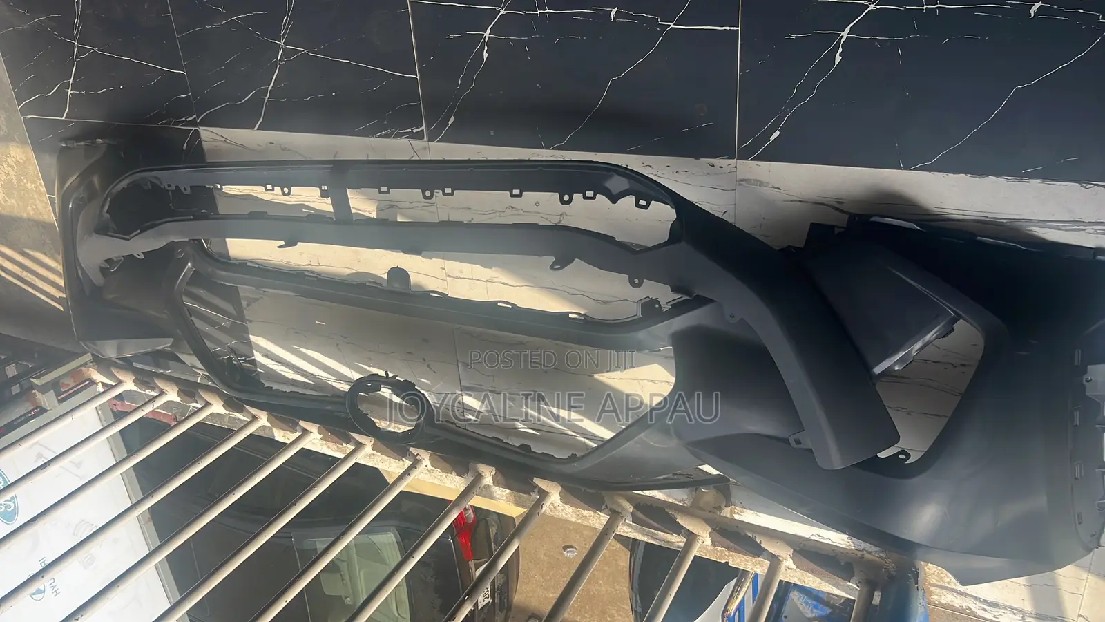 Toyota RAV4 Top and Down Front Bumper