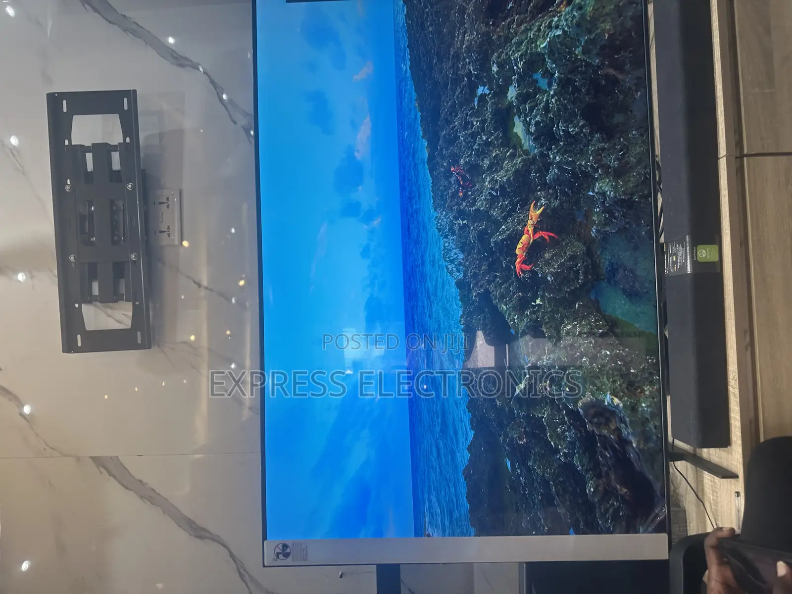 Annet at Store Samsung 65”DU7000 