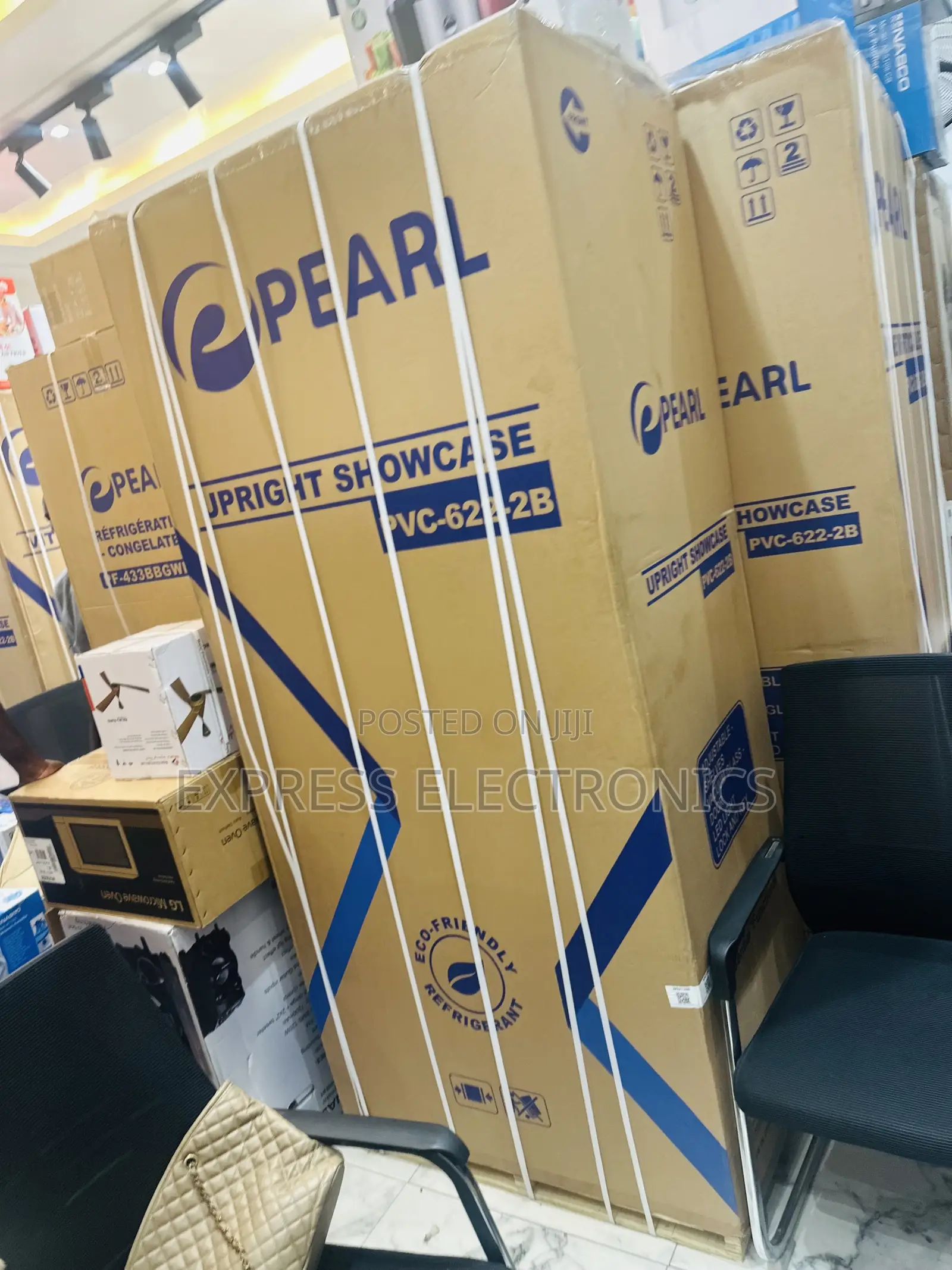 High Quality Display Double Door Pearl