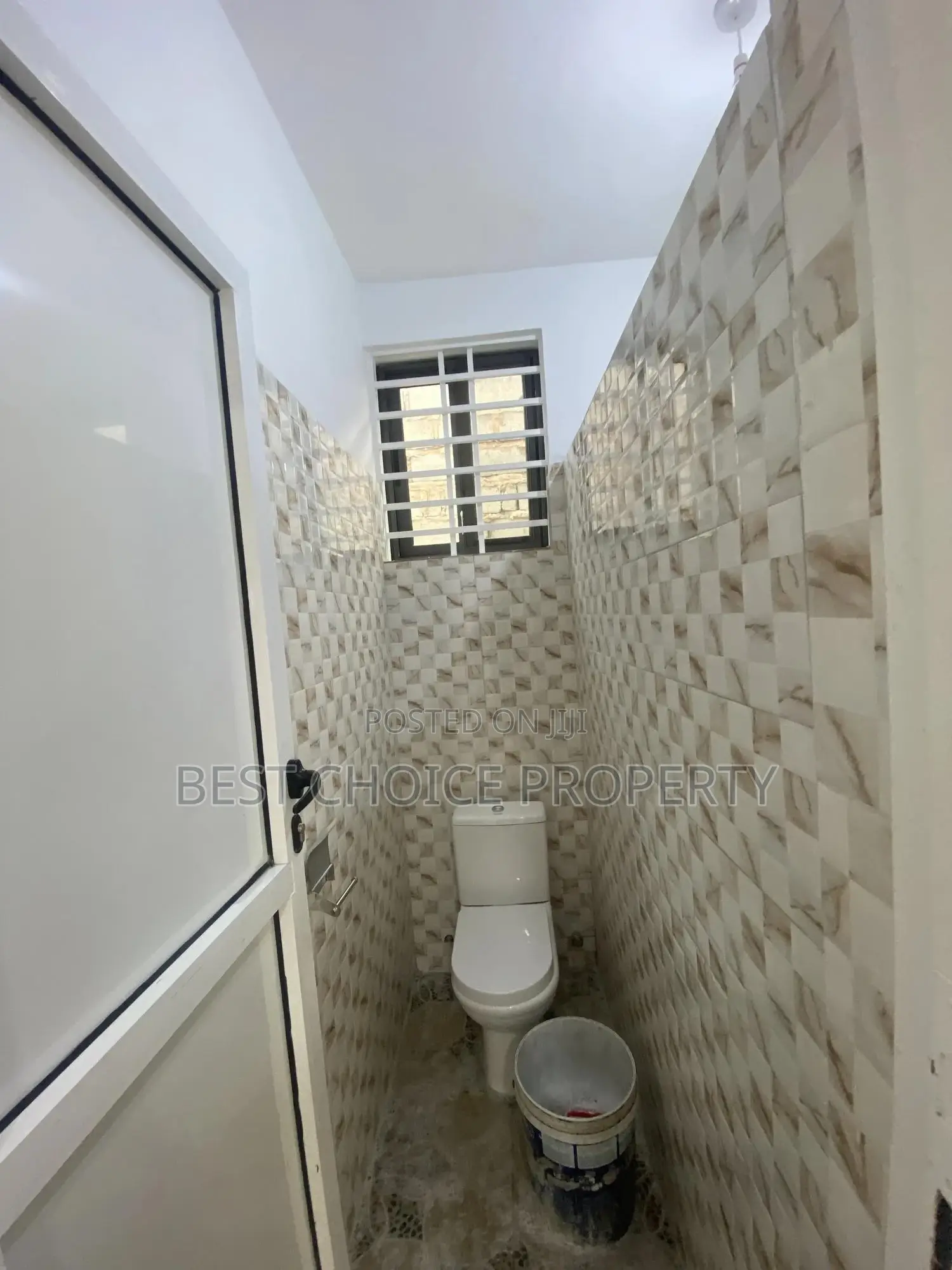Furnished 1bdrm Apartment in Foster Home, Adenta for rent