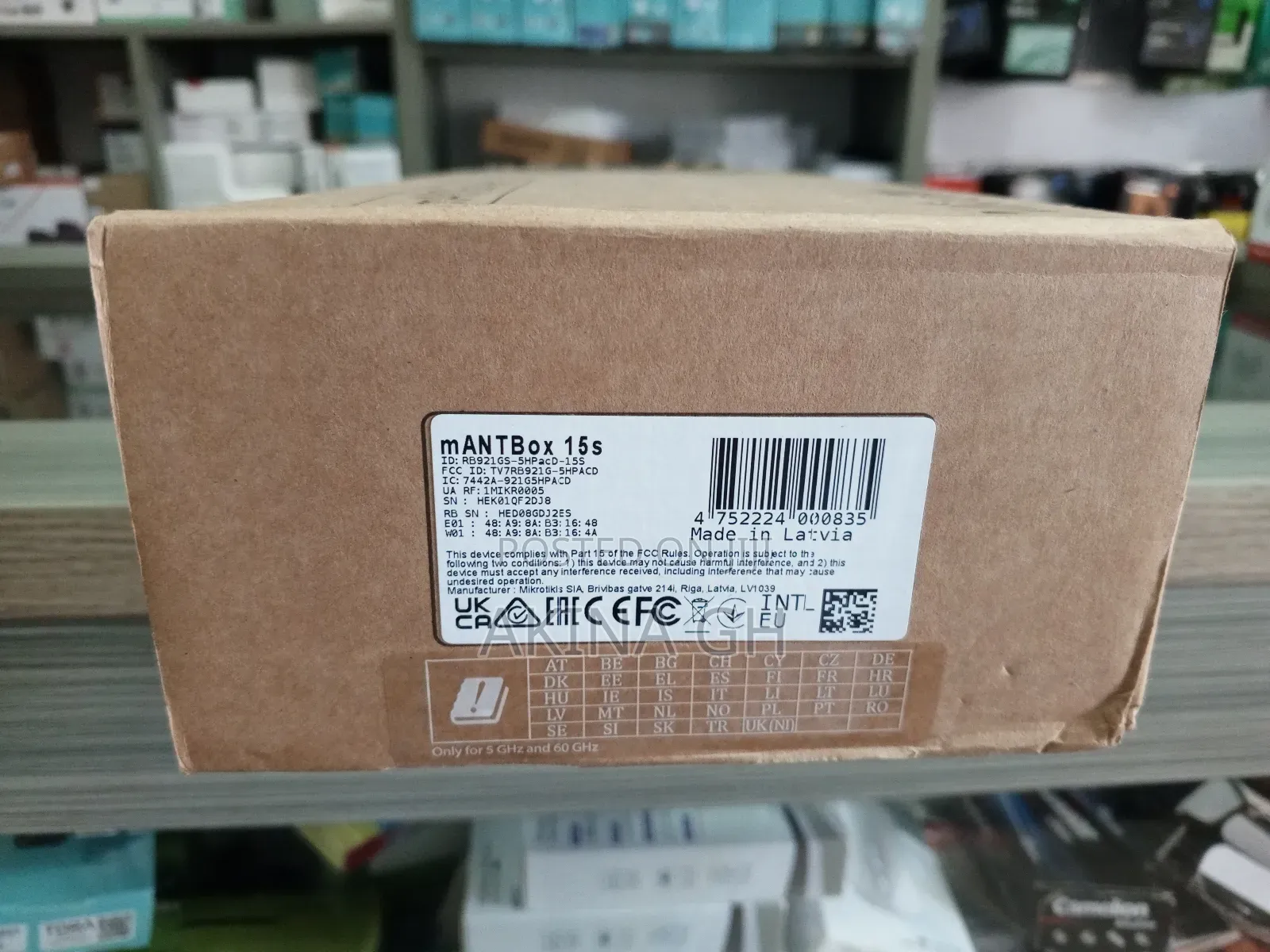 Mikrotik Mantbox 15s 15dbi Sector Antenna Rb921gs-5hpacd-15s