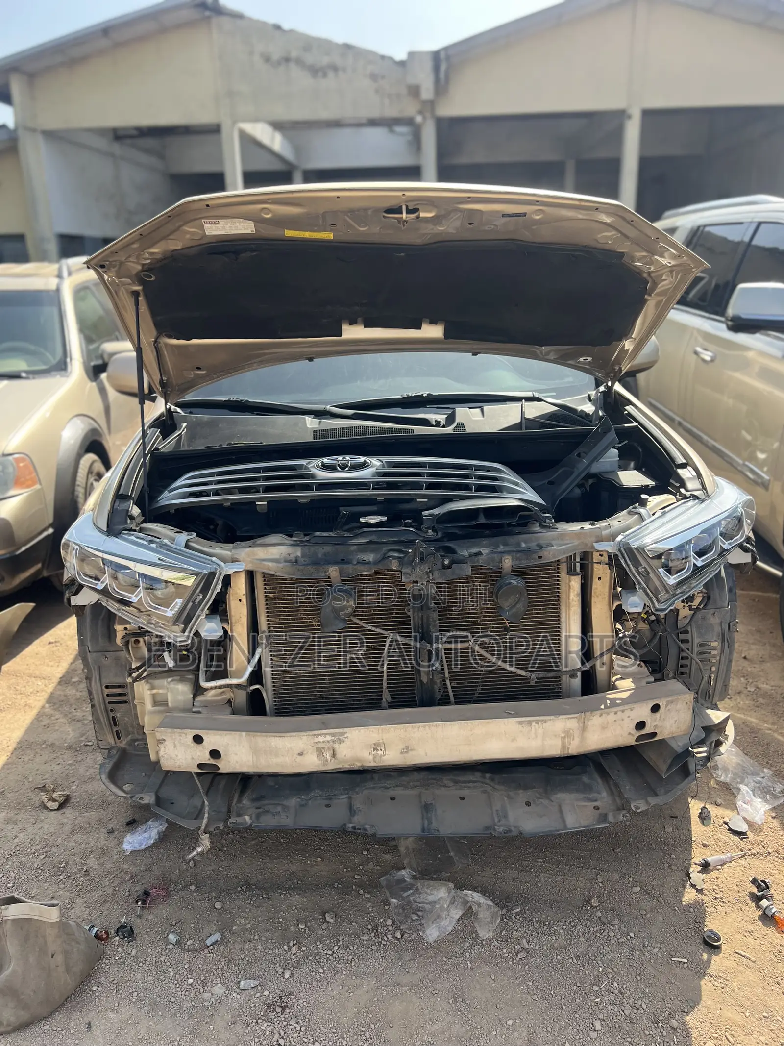Toyota Highlander 2011,2012,2013 Led Spec Headlights