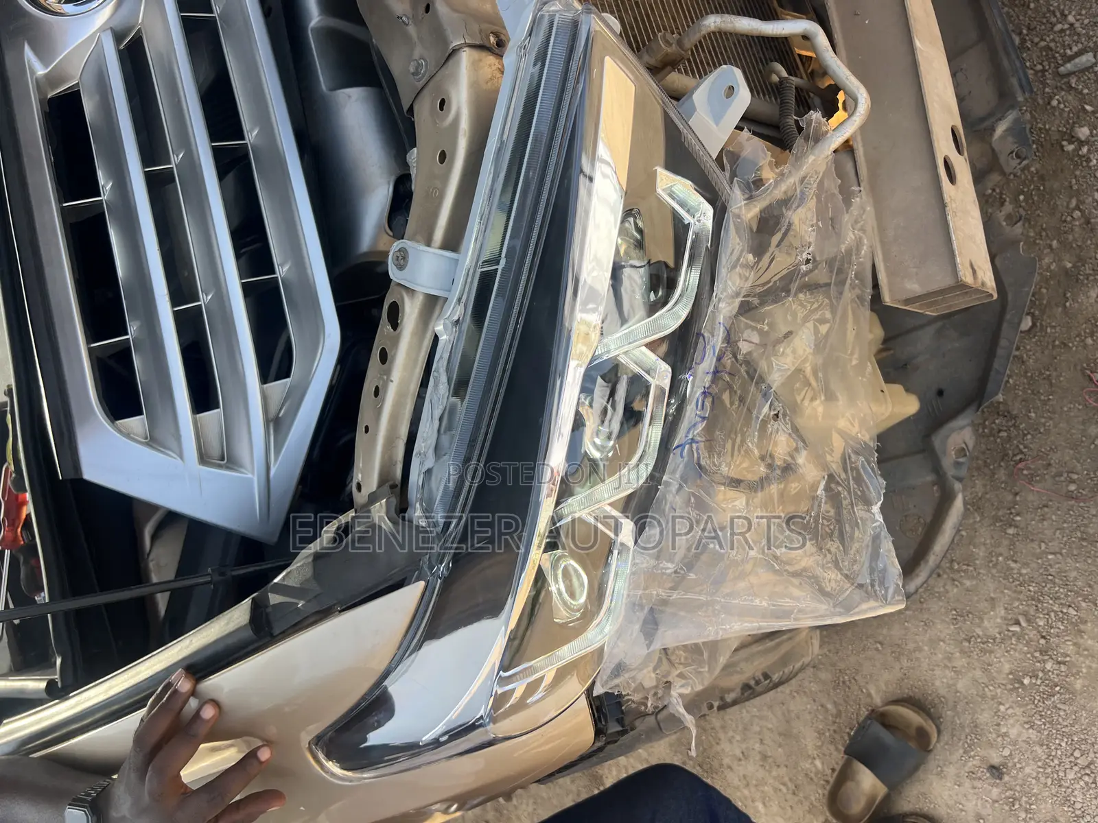 Toyota Highlander 2011,2012,2013 Led Spec Headlights