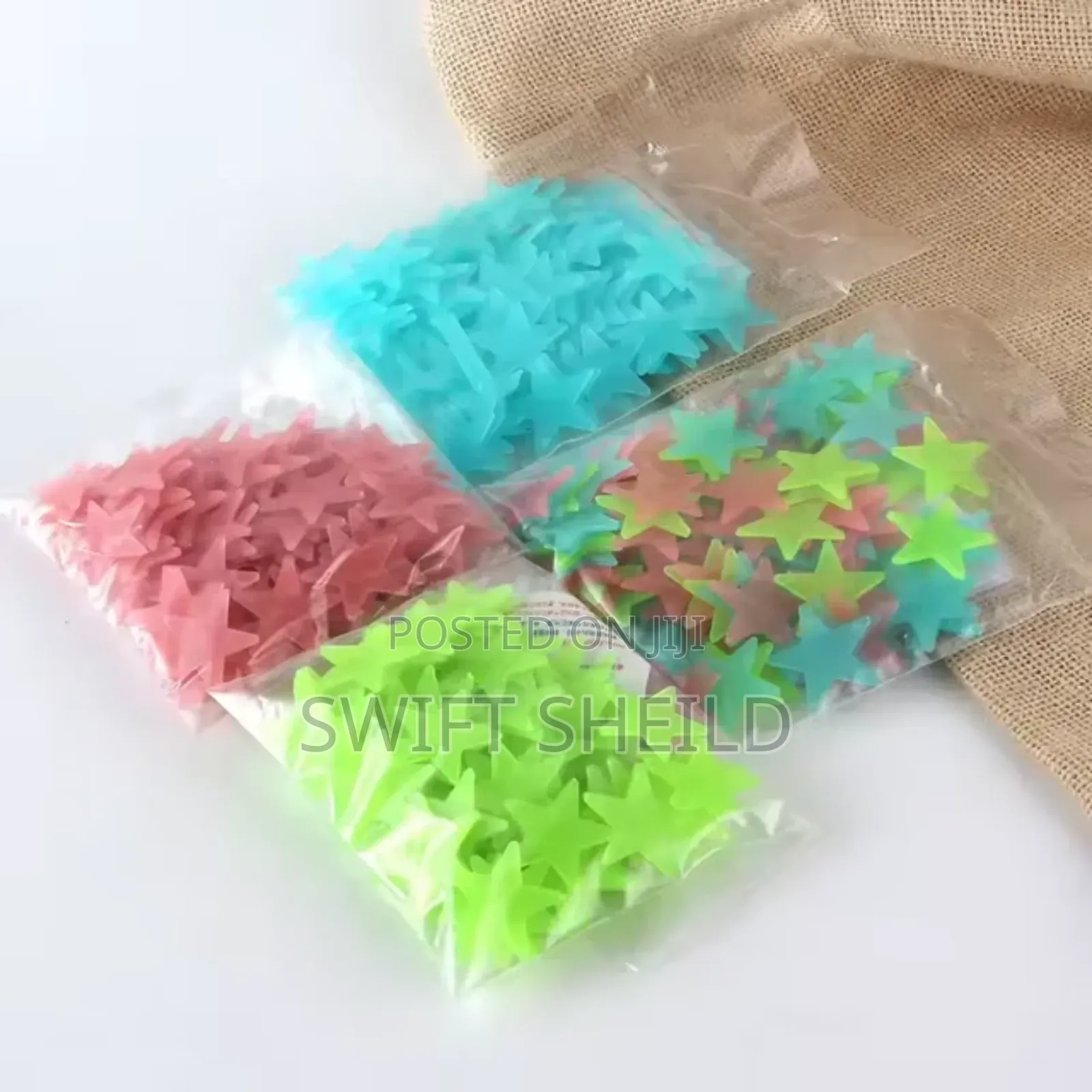 100 Peices Star Glow In Dark Stickers