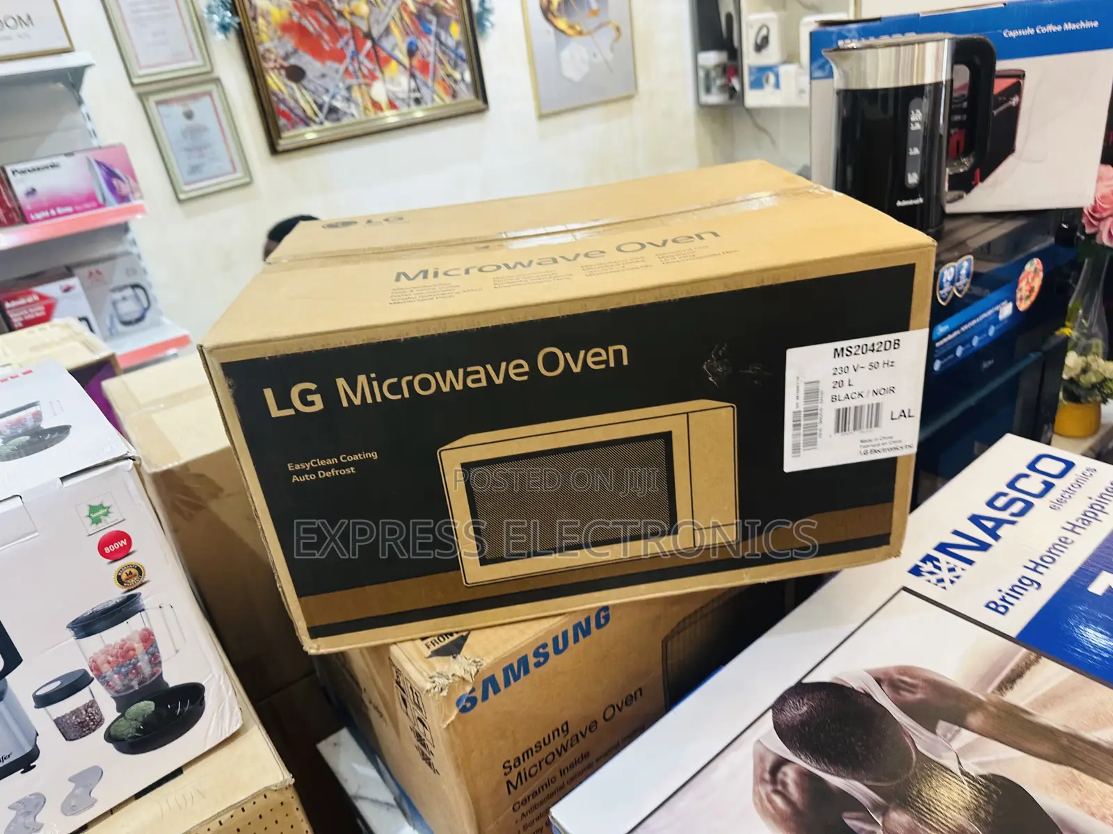 Ultra Modern Microwave Oven Black 20l Lg Best Sale.