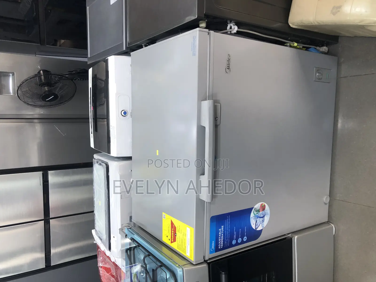Affordable Midea Chest Freezer 198liters