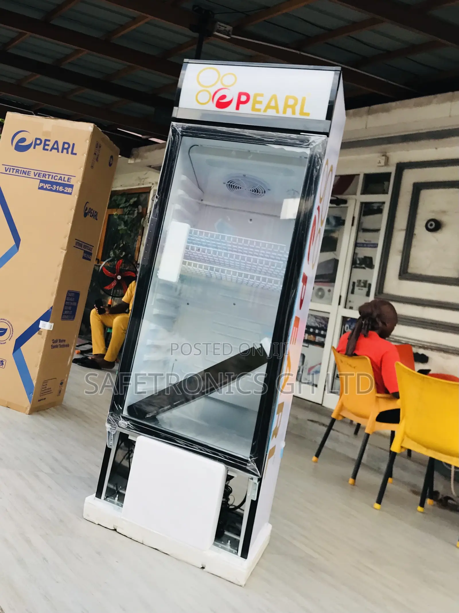 Friendly Budget PVC-424 Display Pearl 400 Liters