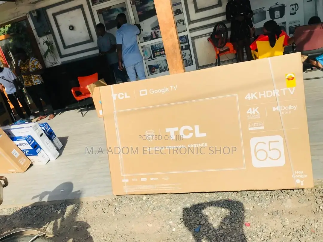 TCL 65" UHD Smart TV: Immersive Home Entertainment