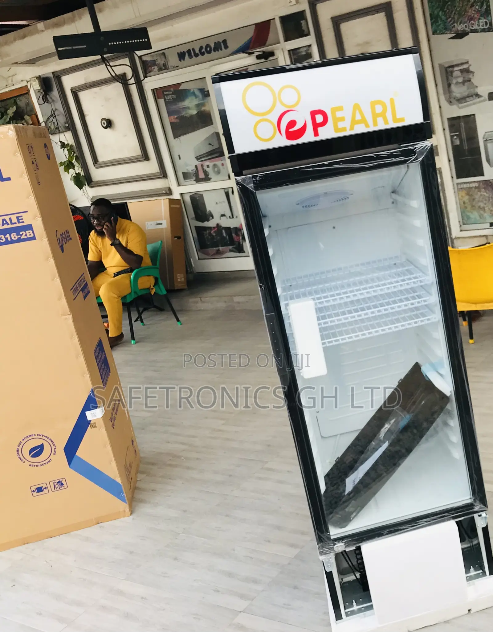 New Arrival 400 Liters Display Pearl PVC-424 Glass Fridge