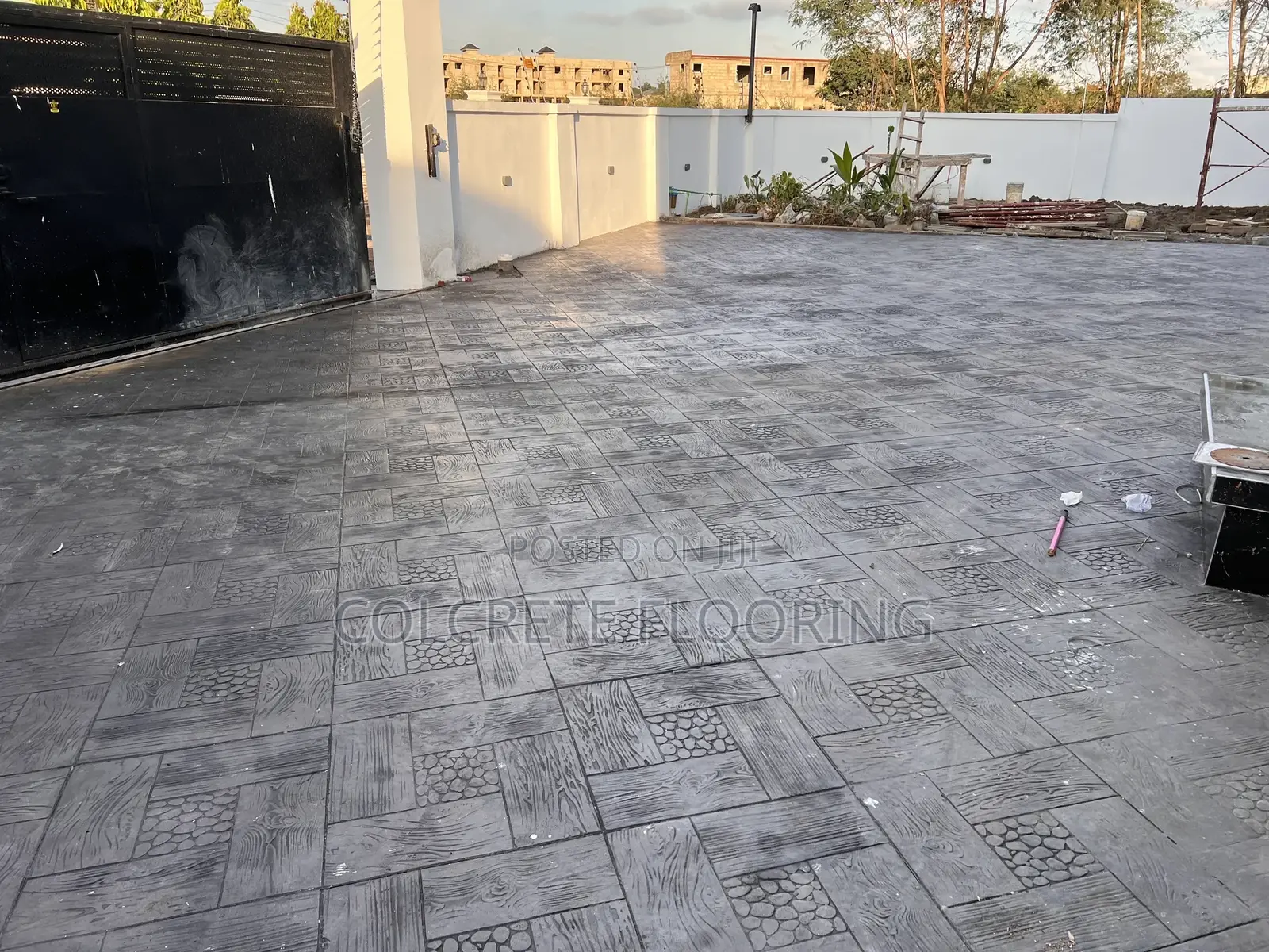 Dark Grey Pebble Wood Concrete Imprints