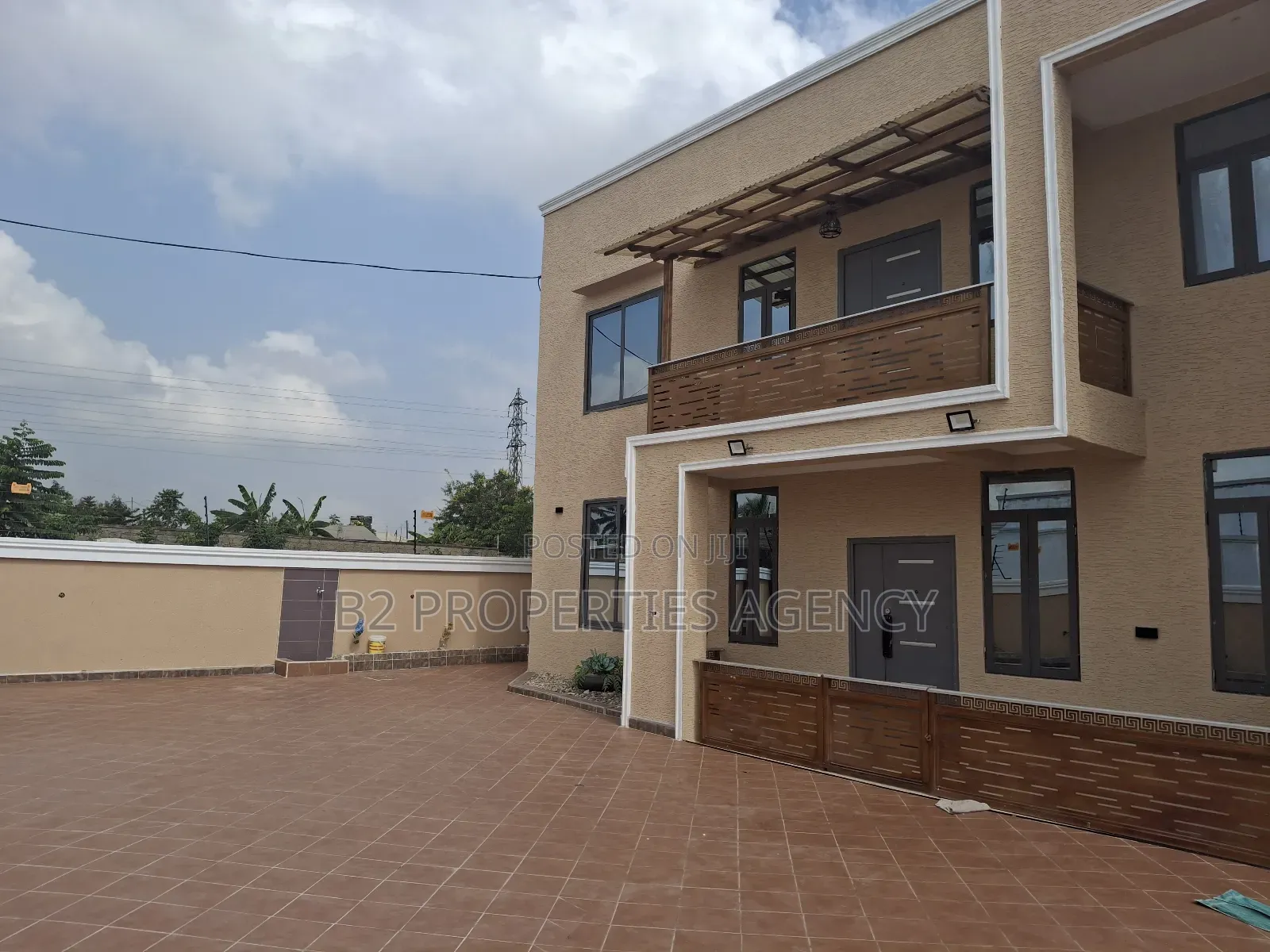 Furnished 4bdrm House in B2 Properties Agency, Kumasi Metropolitan