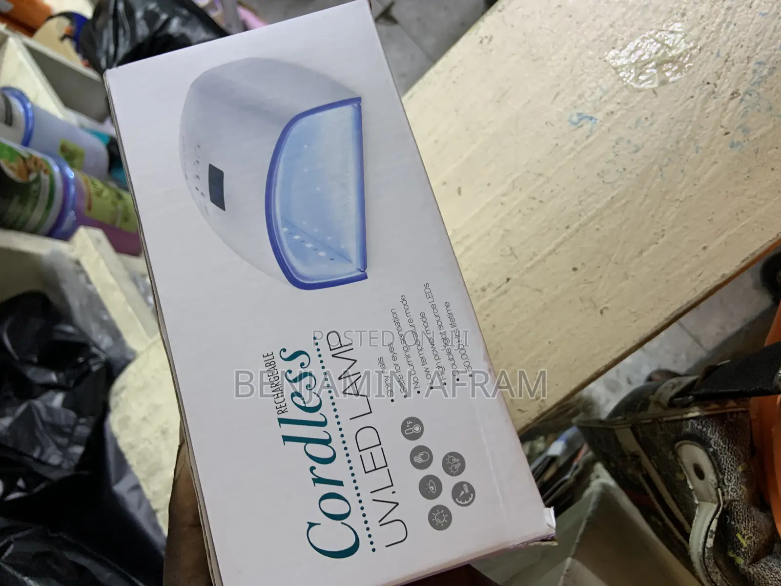 Cordless UV LED Lamp
