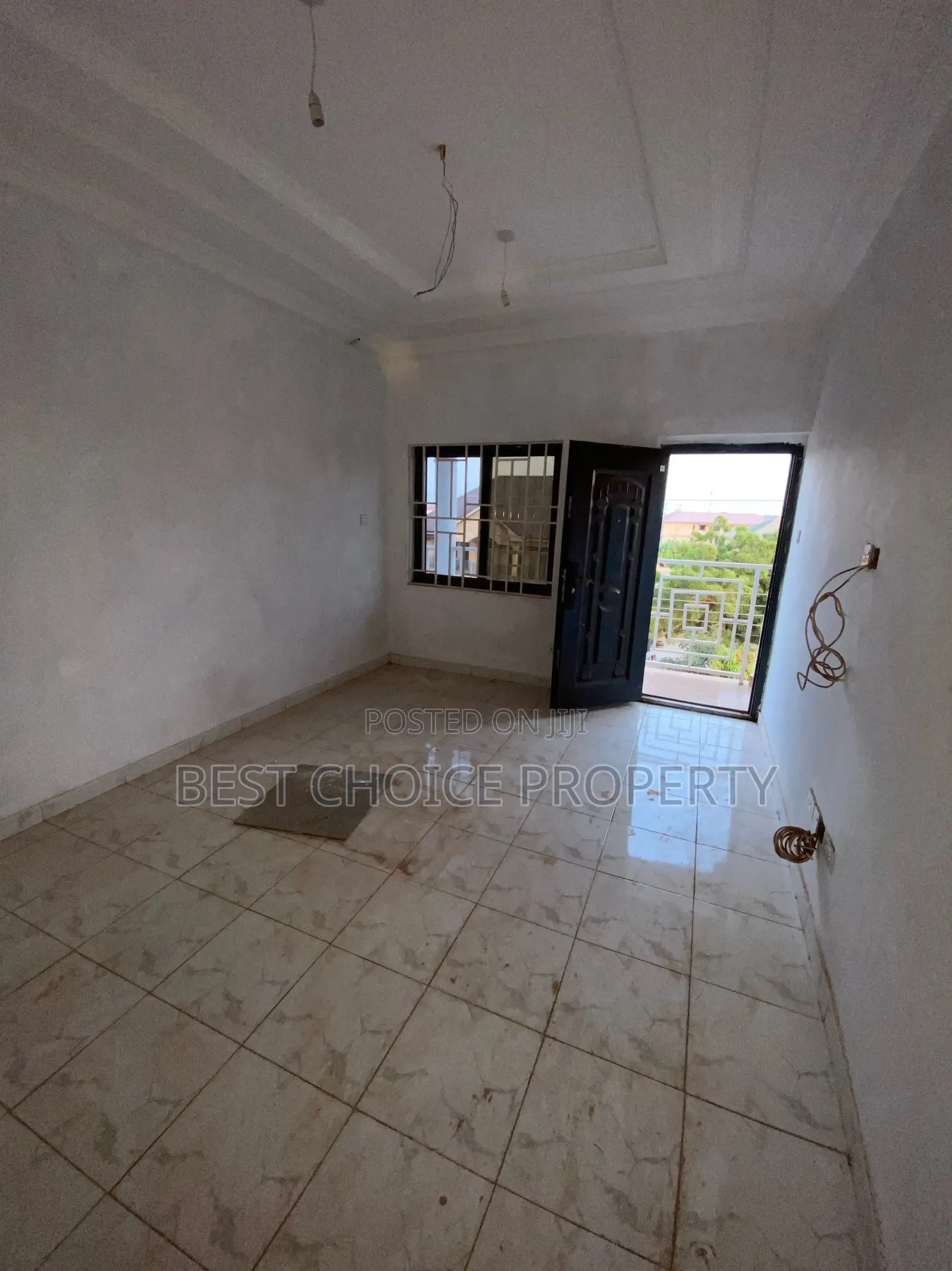 Furnished 2bdrm Apartment in Housing Down, Adenta for rent
