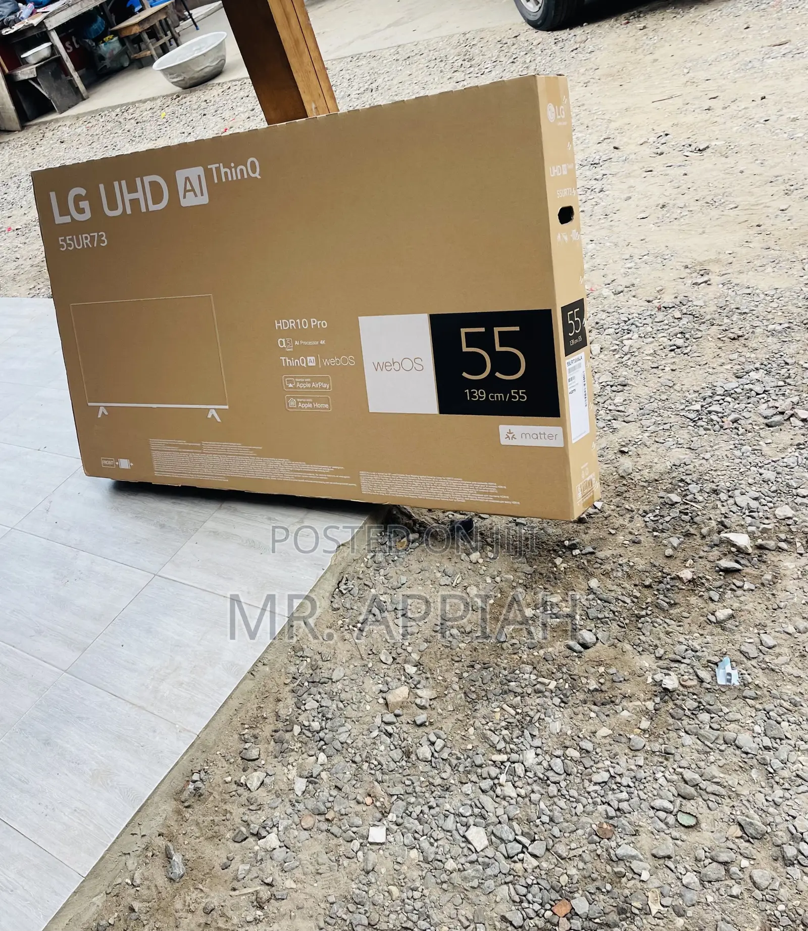 Get Lg 55ur7800 55 Inch Uhd Smart Television(Black).
