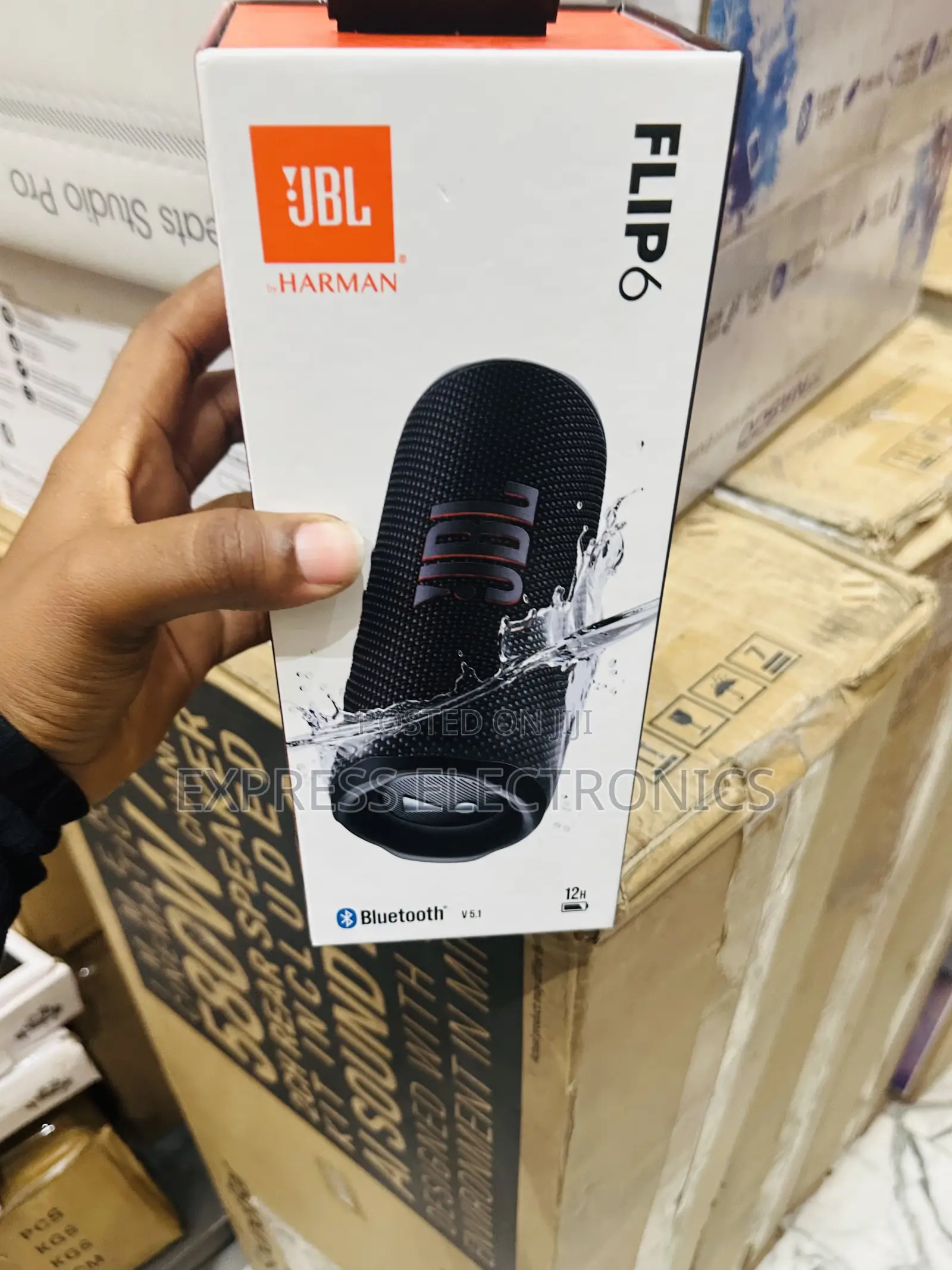 Up to 24-Hours Battery Life Flip 6 Speaker