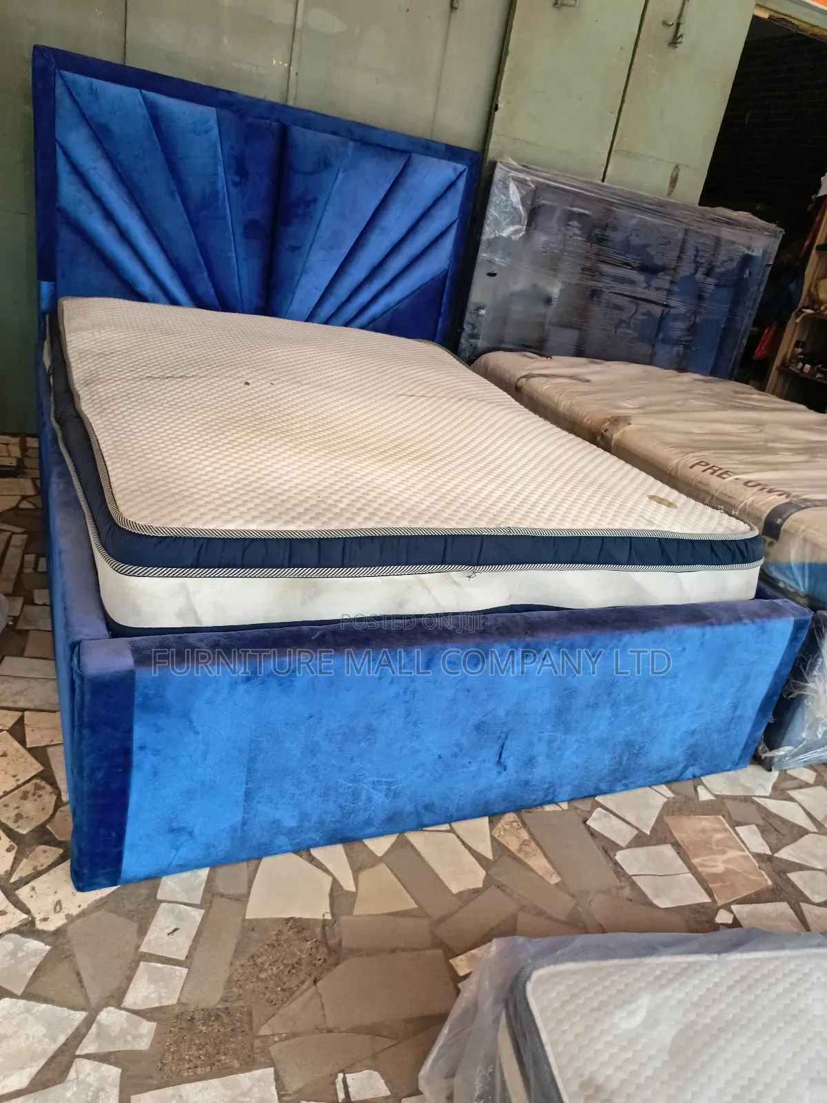 Great 60x80 Queen Size Bed With Mattress . Free Delivry
