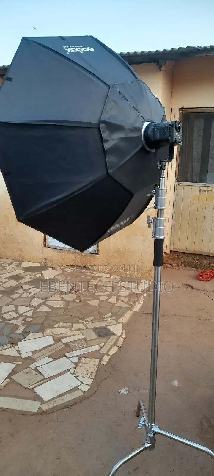 Studio Video Light COB Light With C-Stand Softbox for Rent