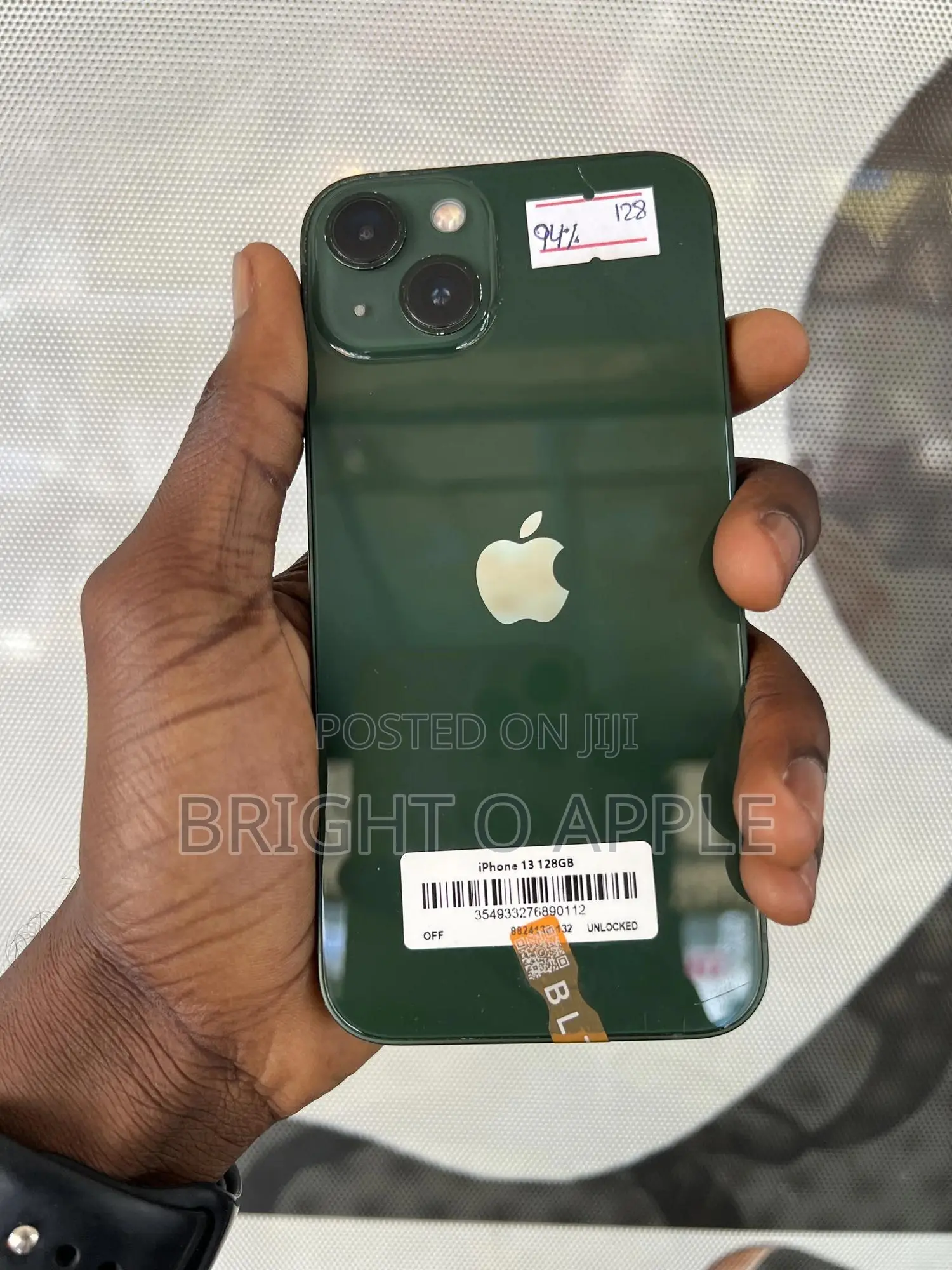 New Apple iPhone 13 128 GB Green