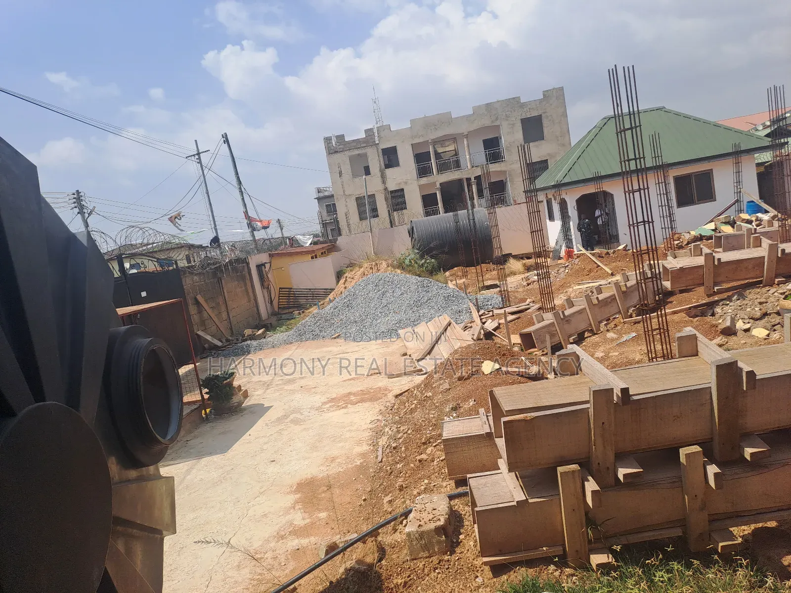 Land Forsale -Accra Newtown