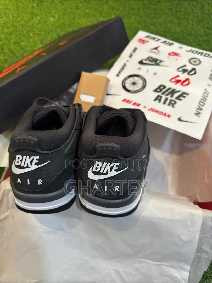 Air Jordan 4 RM SP Nigel Sylvester