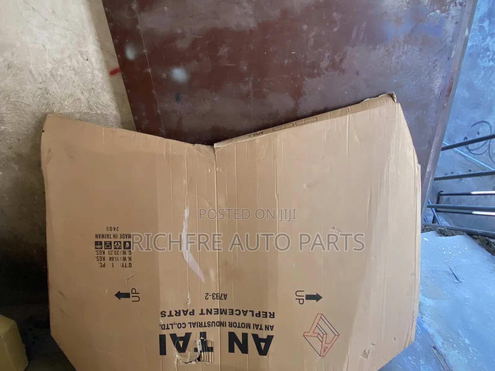 Toyota Land Cruiser 2023 Bonet Bonnet