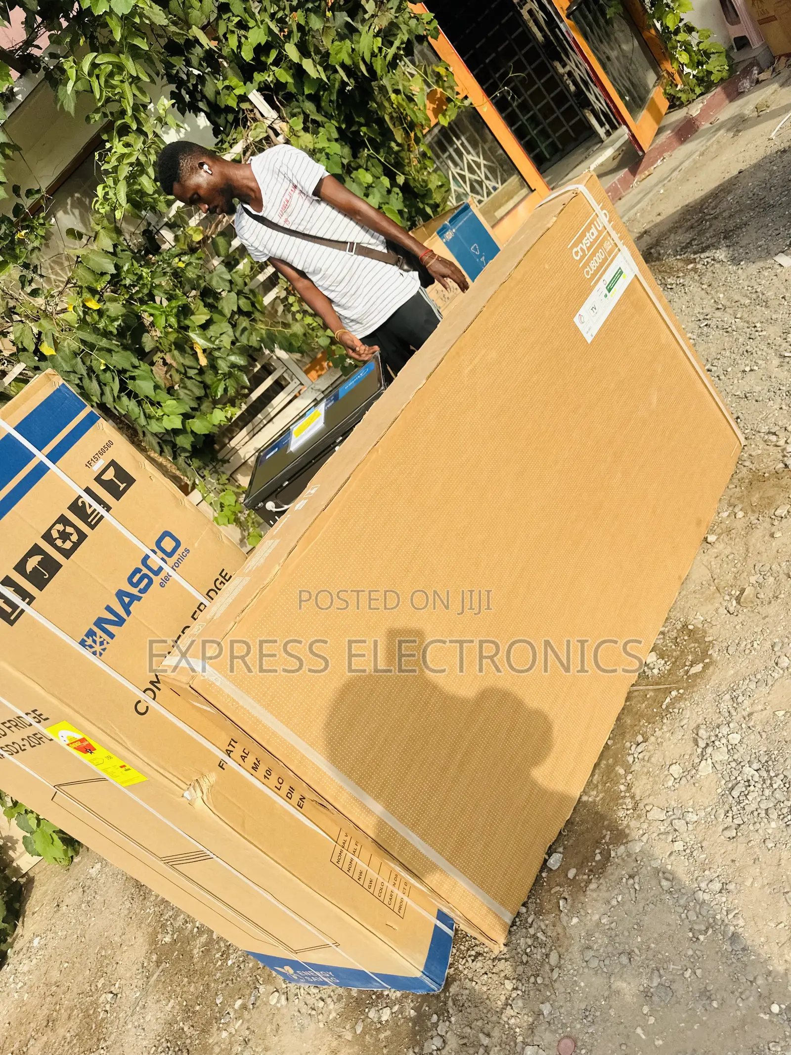 Clear Uhd Display Samsung 55”Du7000 2924 Model