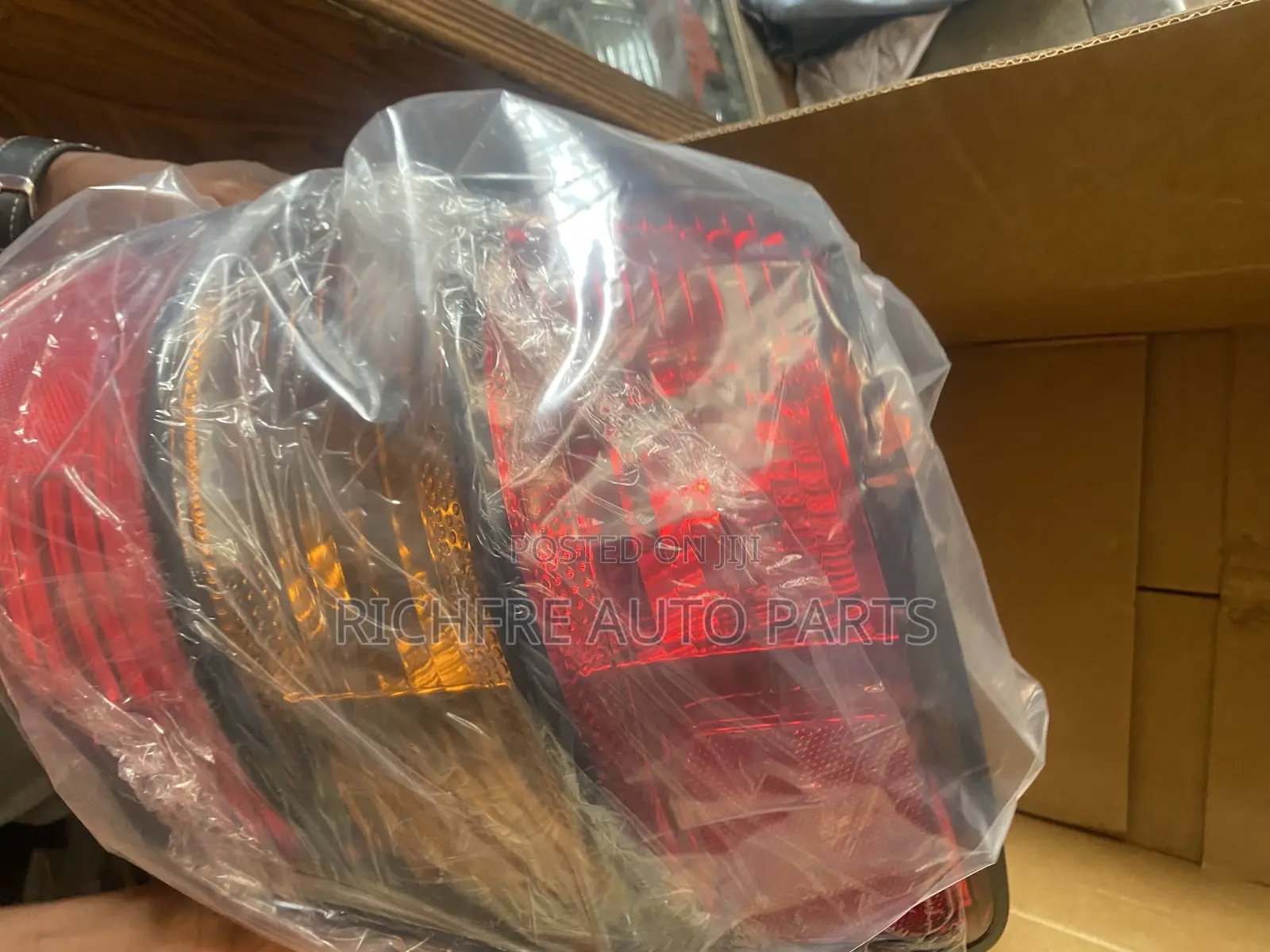 Pontiac Vibe Taillight Pair