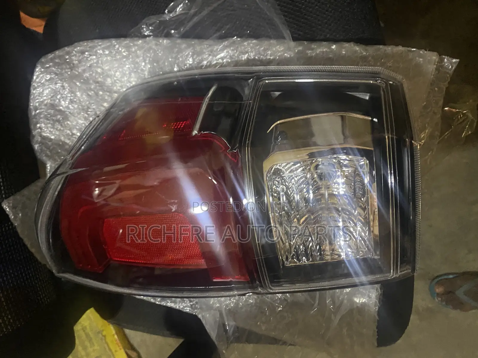 Toyota Tacoma 2016 Taillight