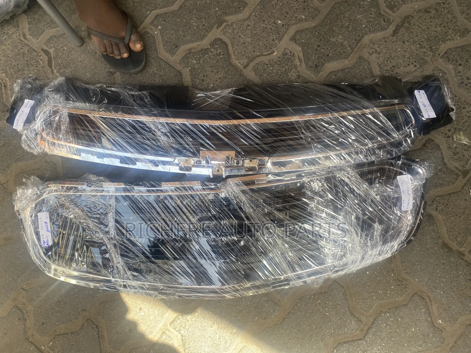 Chevrolet Cruze 2015 2016 2017 Front Grille Shells