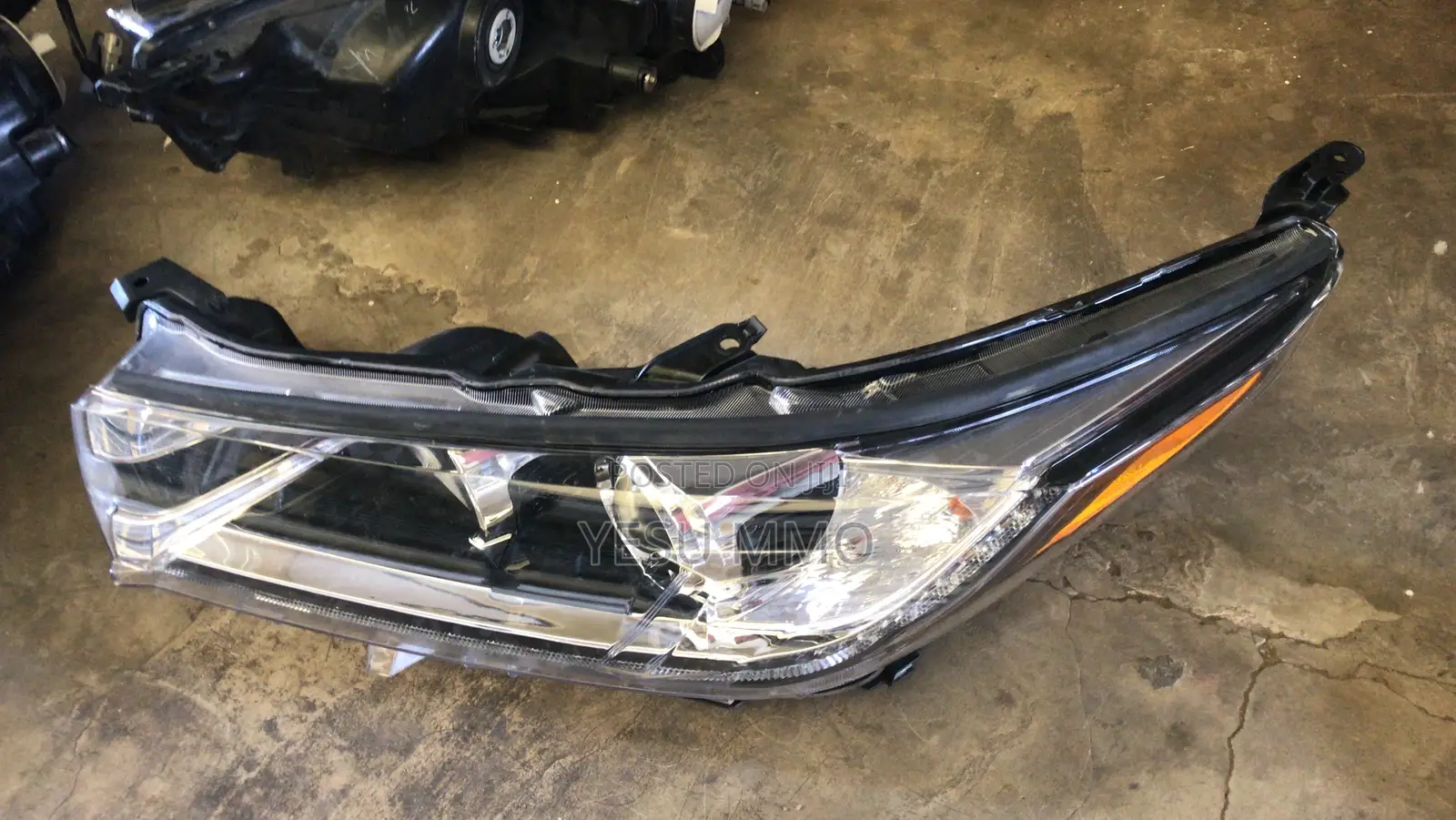 Toyota Highlander 2015 Headlight Smoke
