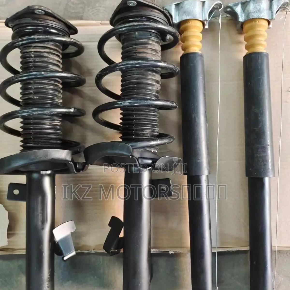 Mazda 3 /Ford Focus Front a D Back Shocks