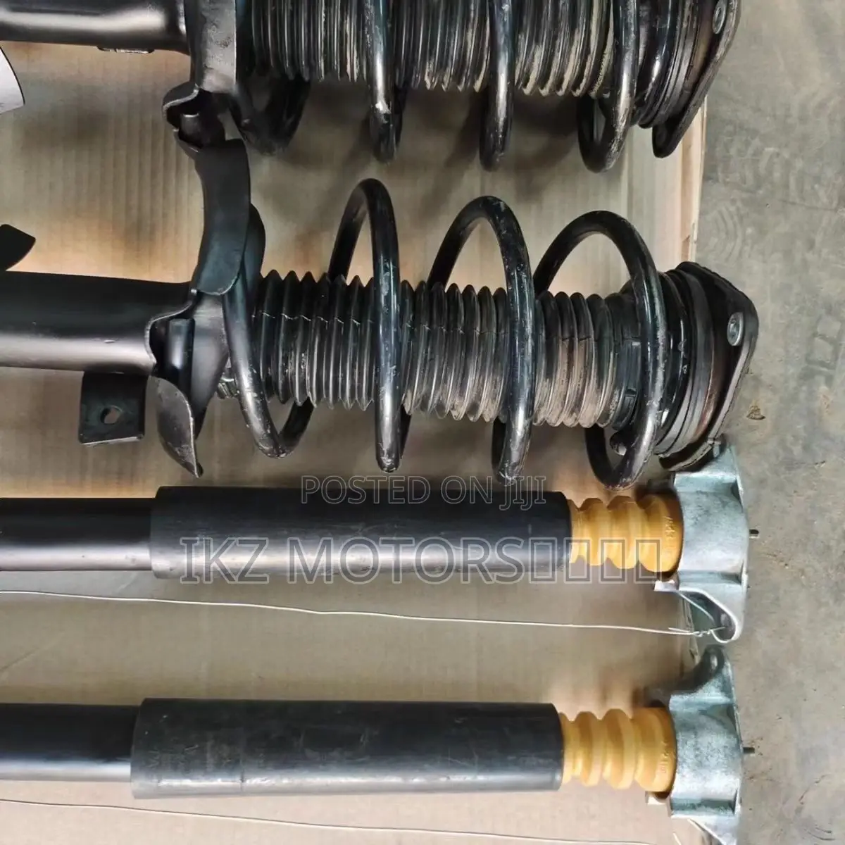 Mazda 3 /Ford Focus Front a D Back Shocks