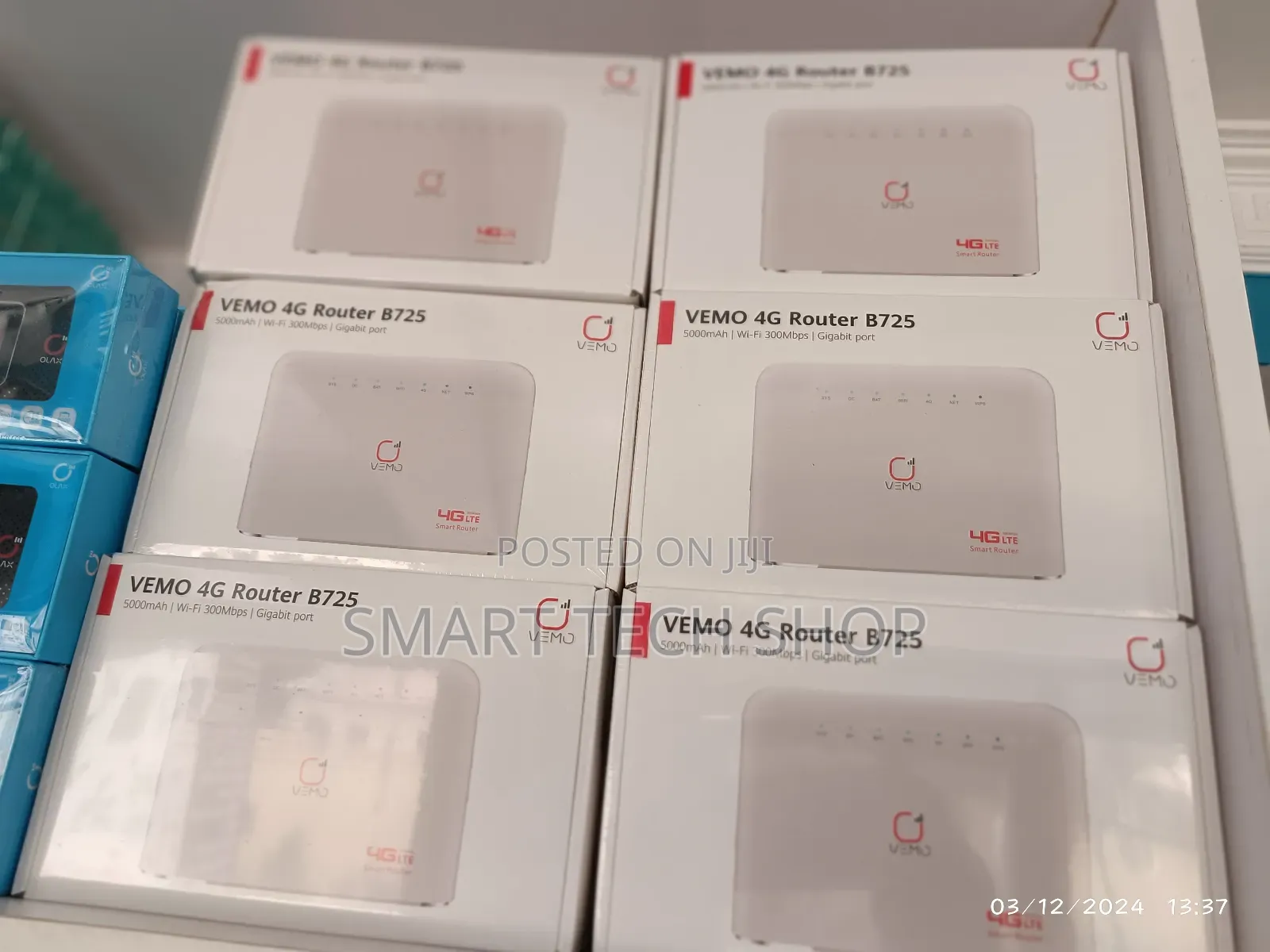 VEMO 4G Universal 4G Router, 32 Users, 20hr Batt, 300mbs