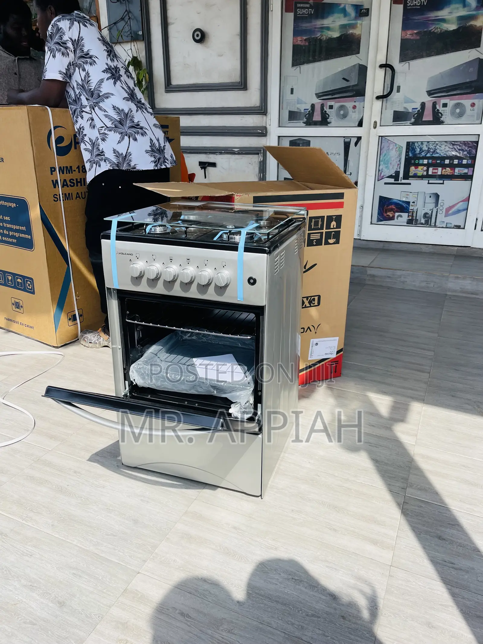 Choose Volcano 50x50 Gas Oven 4 Burner With Grill.