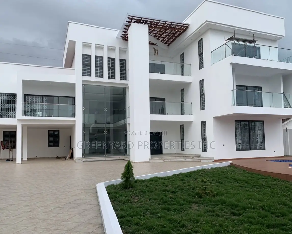 6bdrm Mansion in American House, East Legon for sale
