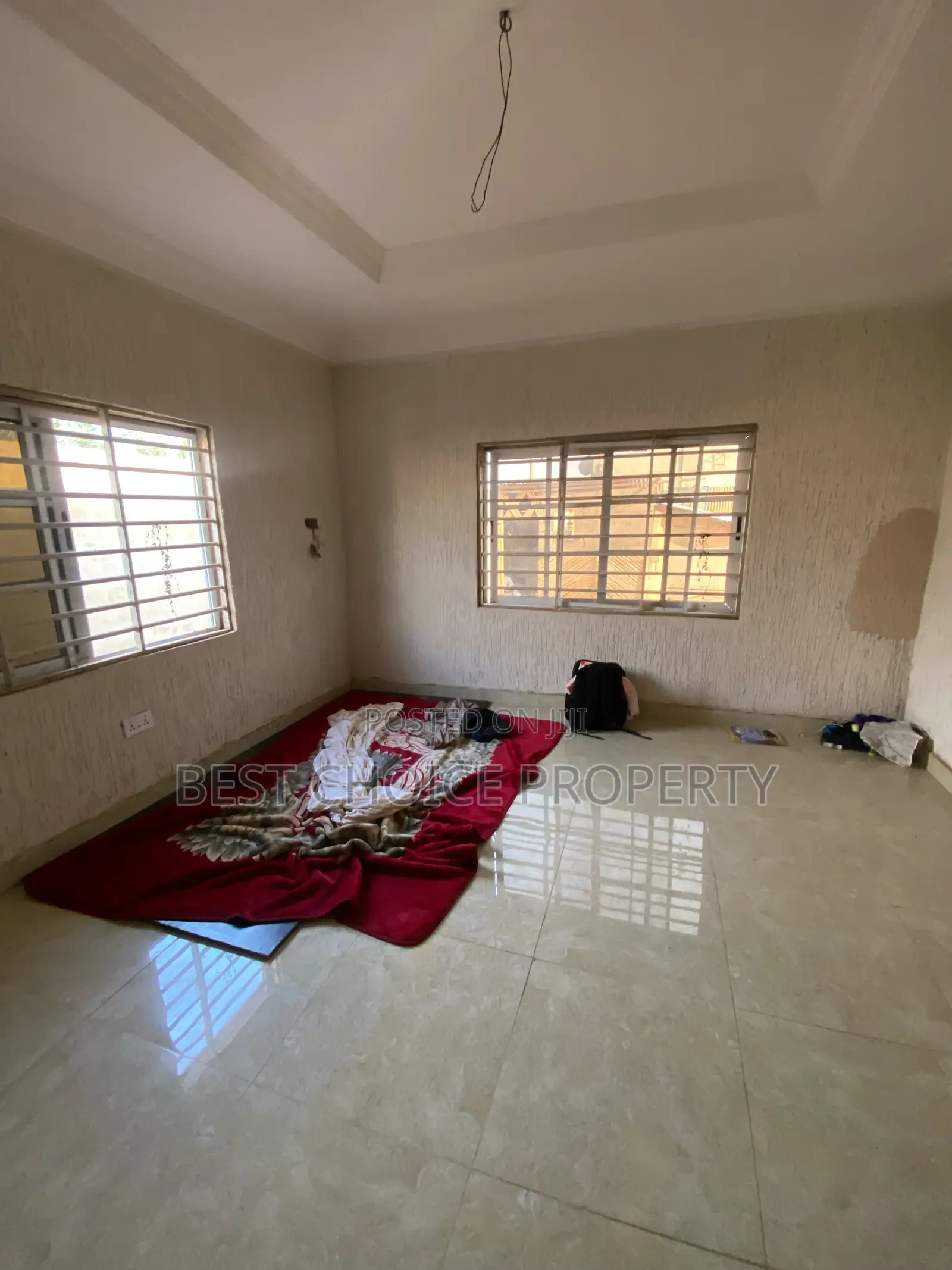 2bdrm Apartment in Commandos, Adenta for rent