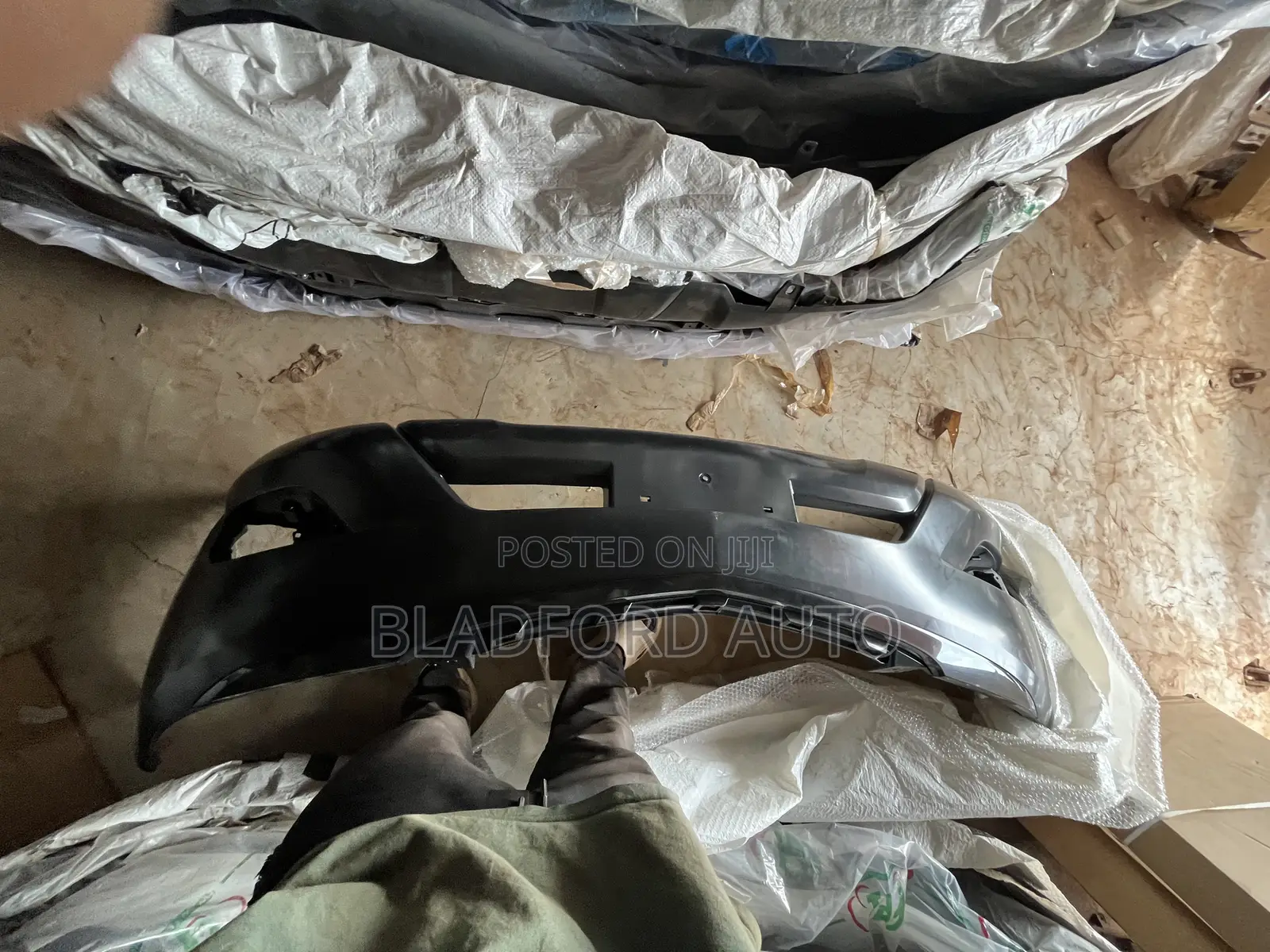 BT-50 12 Front Bumper
