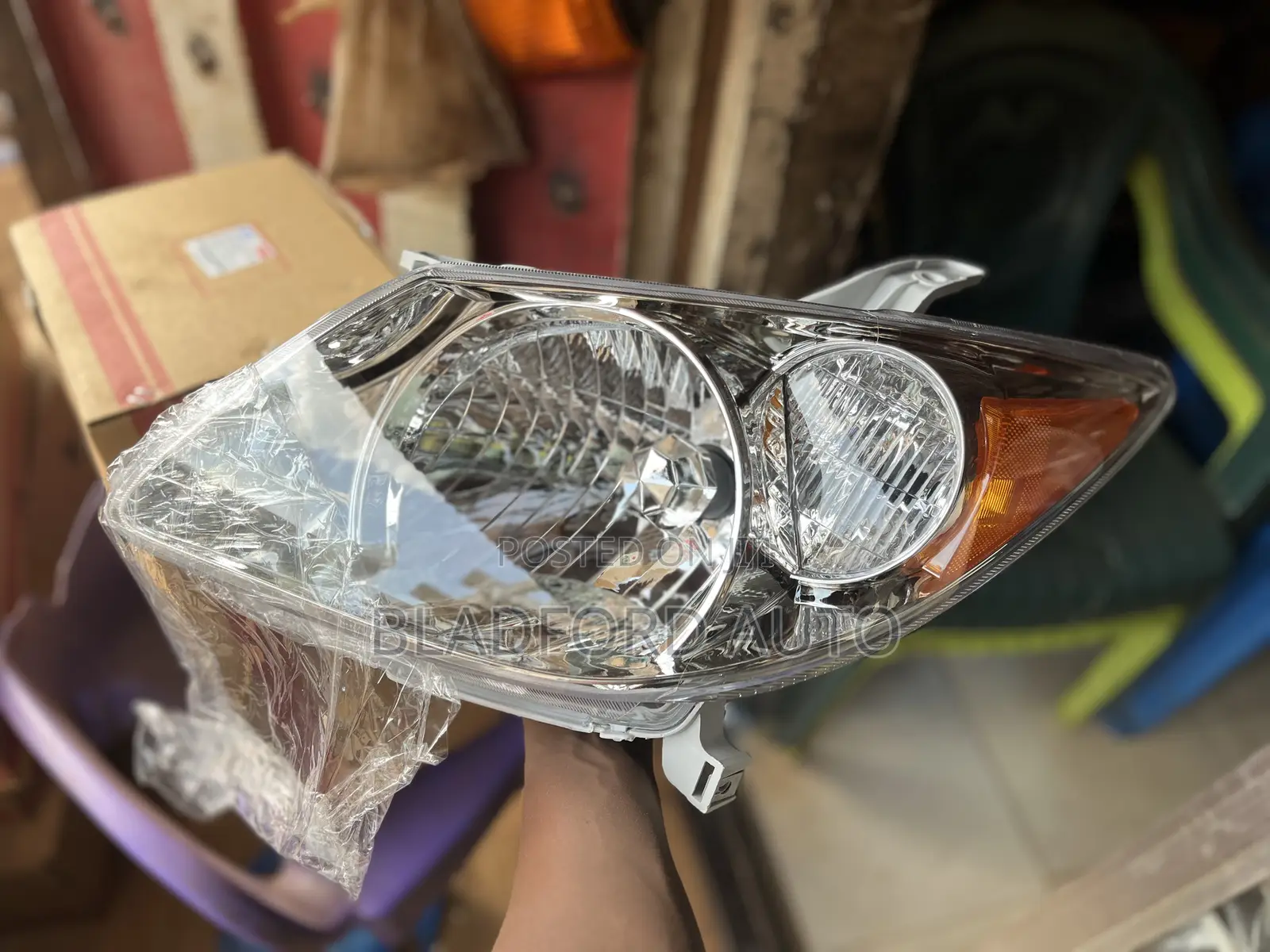Pontiac Vibe 2006 Headlight