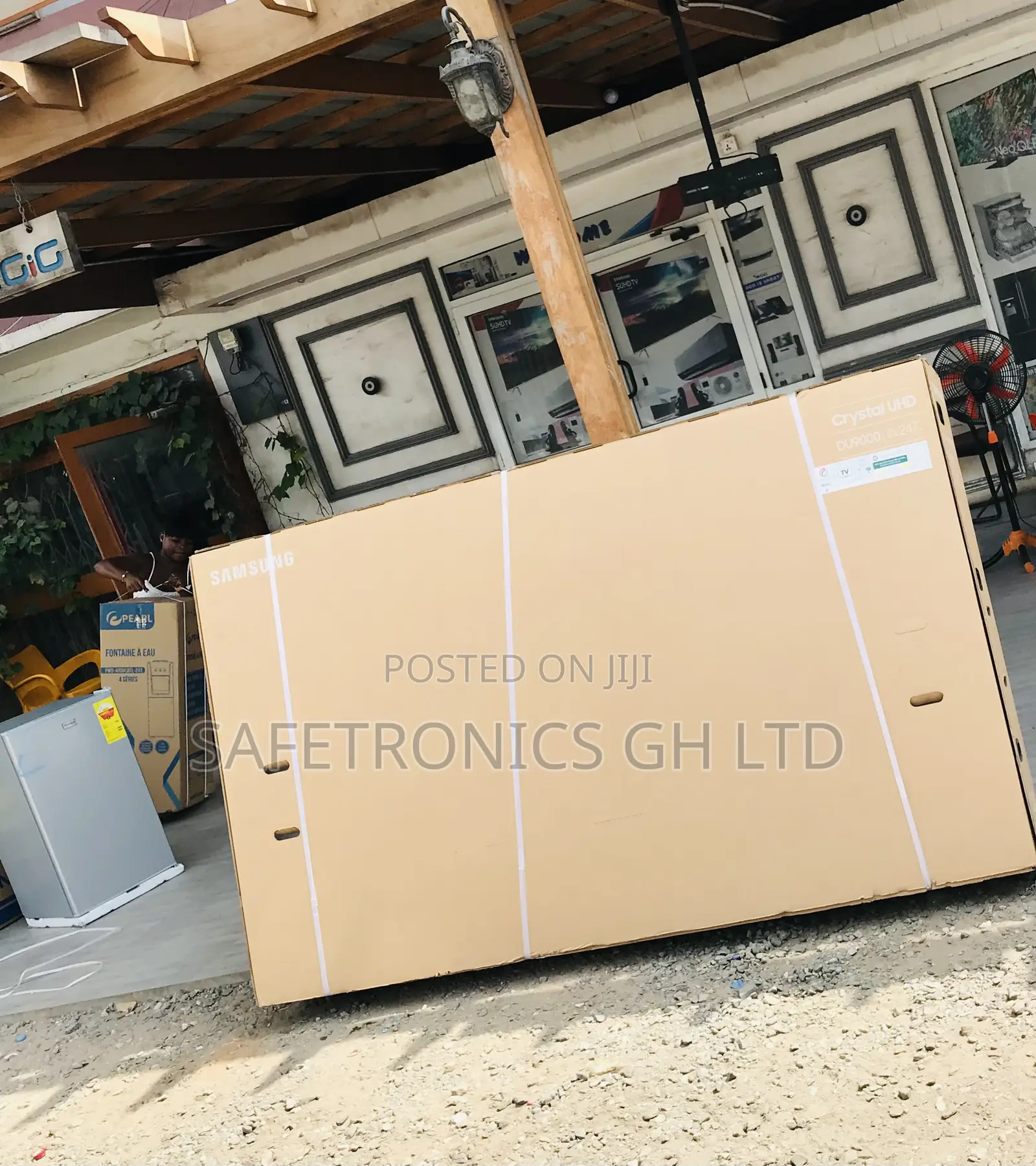 Lastest Smart Led Samsung 98 Inch Du9000 Uhd Tv (New)